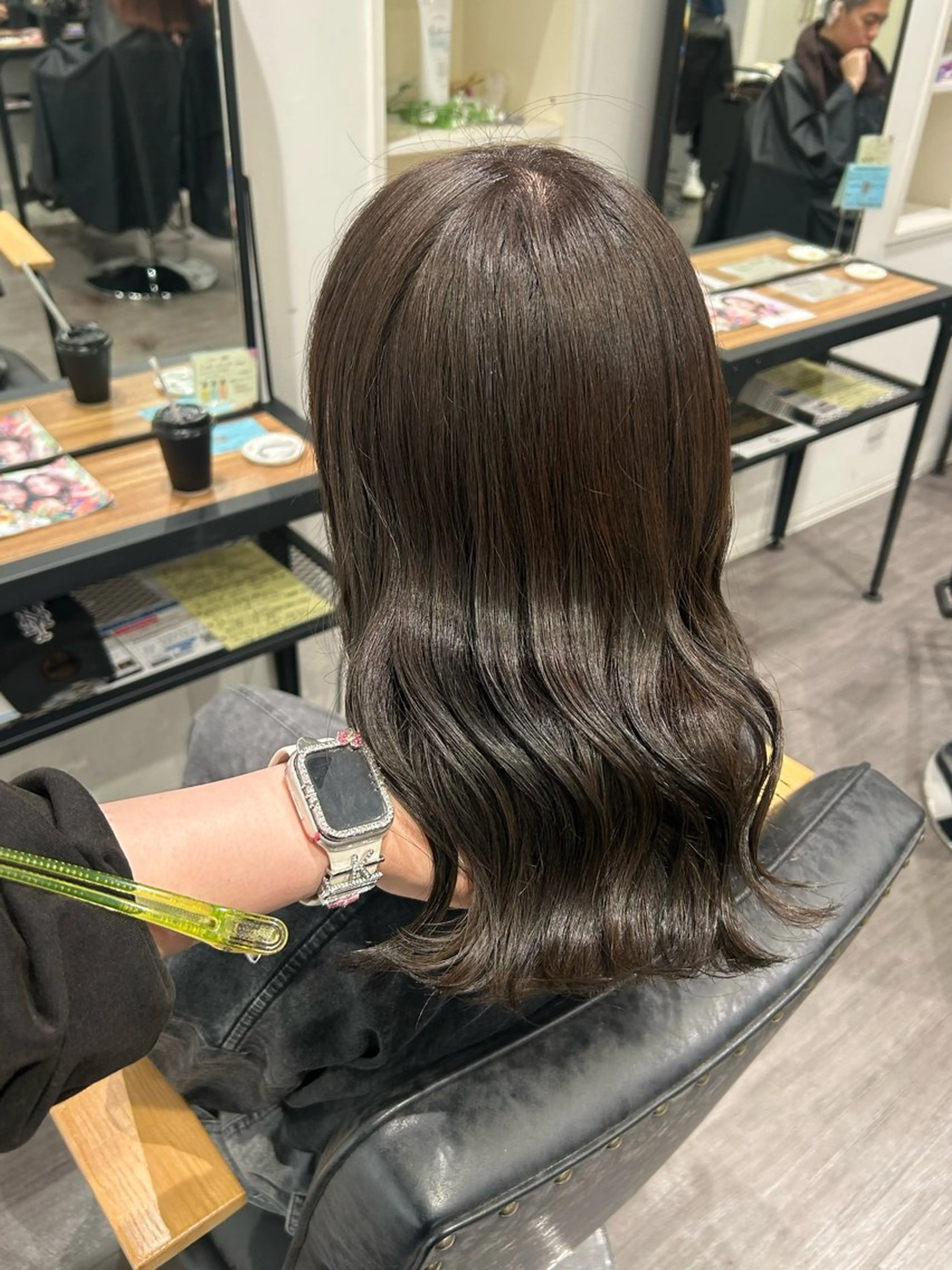 セミロング カラー ヘアアレンジ アッシュ アッシュグレー アッシュグレージュ 透明感カラー グレージュ ヘアカラー トリートメント カラーリスト💟草間 紫音💟のヘアスタイル