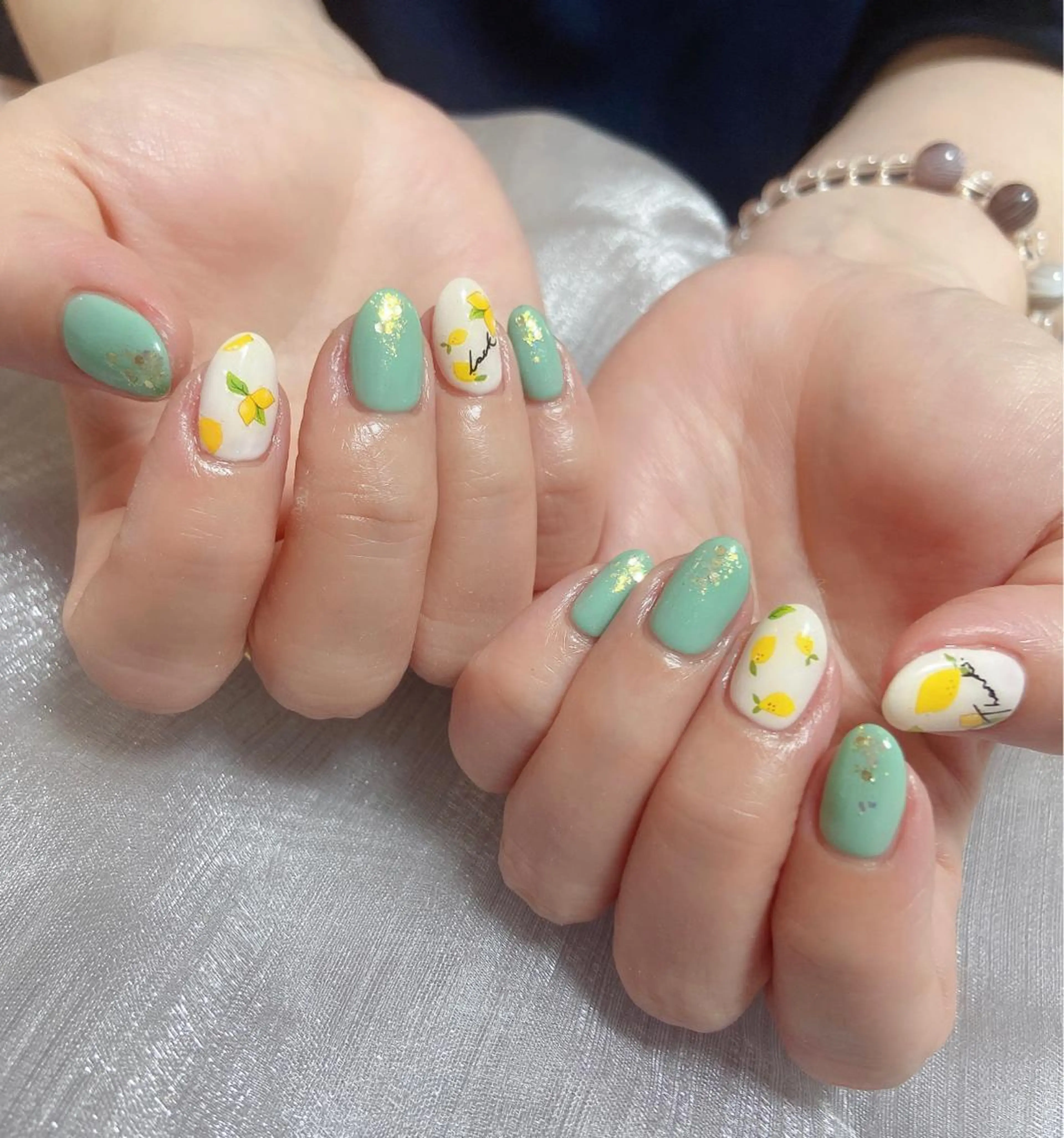 ネイル ハンドネイル ＆ME アンドミーのネイルデザイン