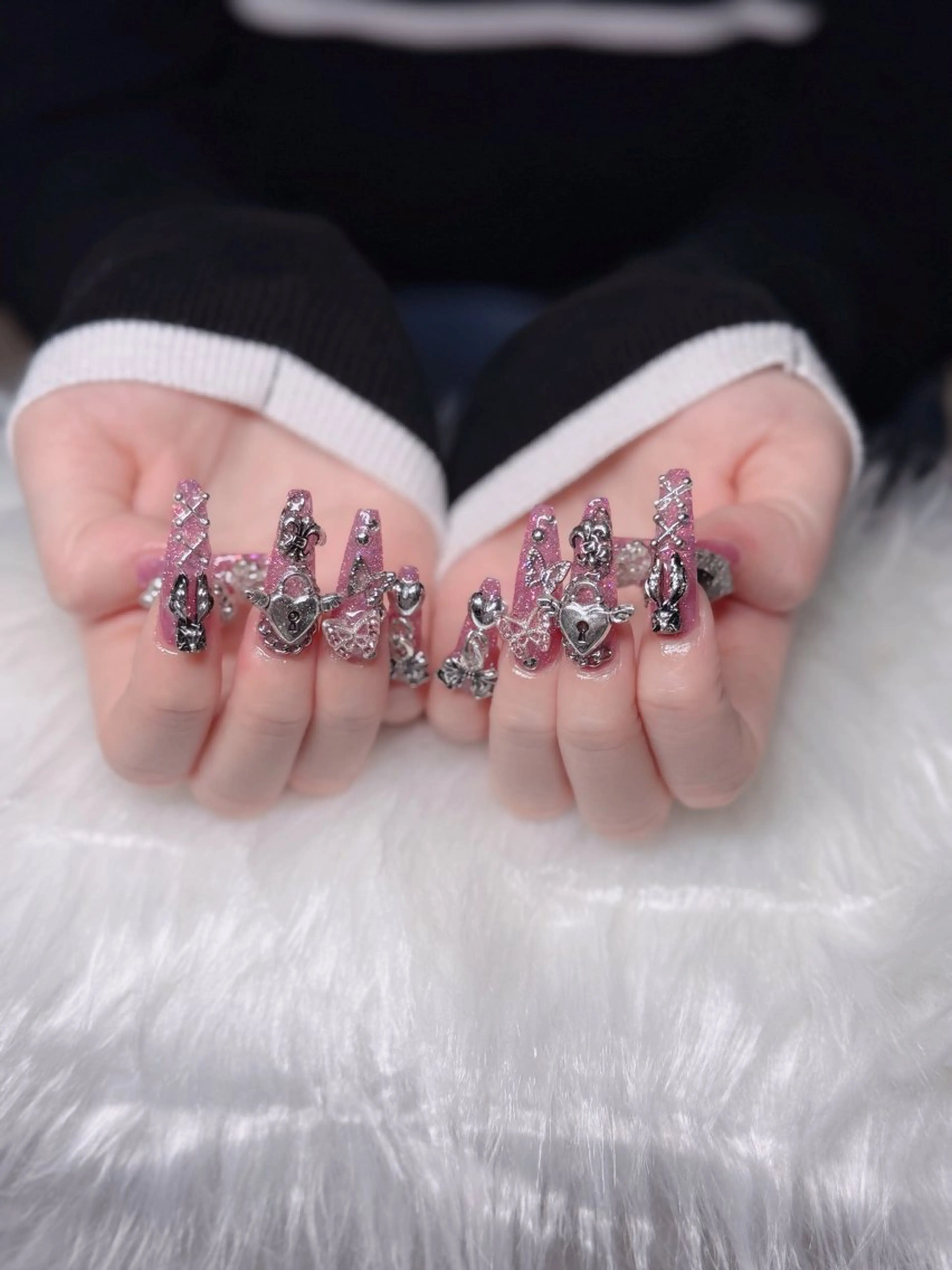 ネイル アートネイル 成人式 ジェルネイル ニュアンスネイル 夏ネイル ハンドネイル H.baby Nai Salon所属・neco H.babynailのネイルデザイン