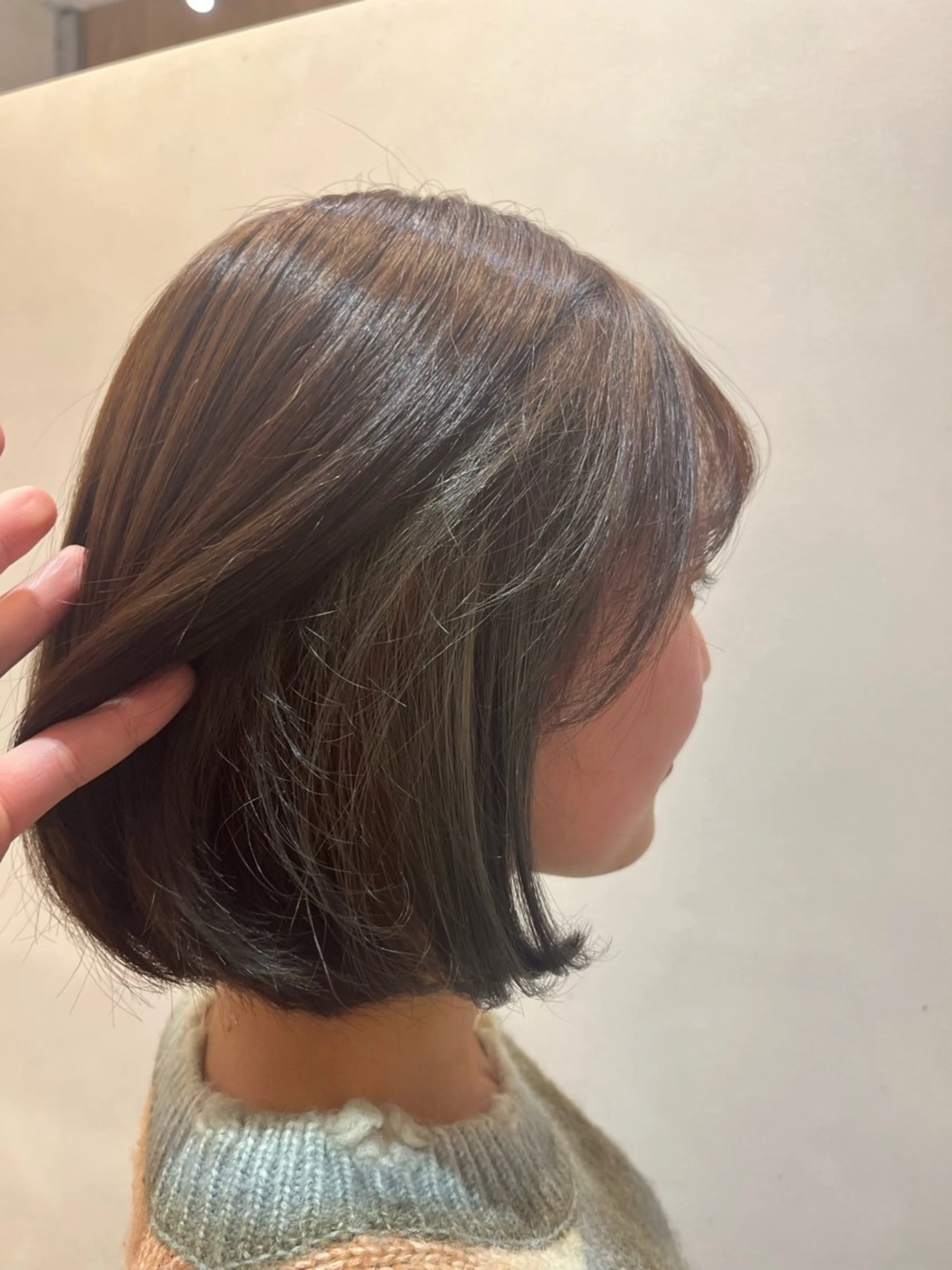 ショート カラー インナーカラー オリーブカラー ヘアカラー たかしま あさひのヘアスタイル