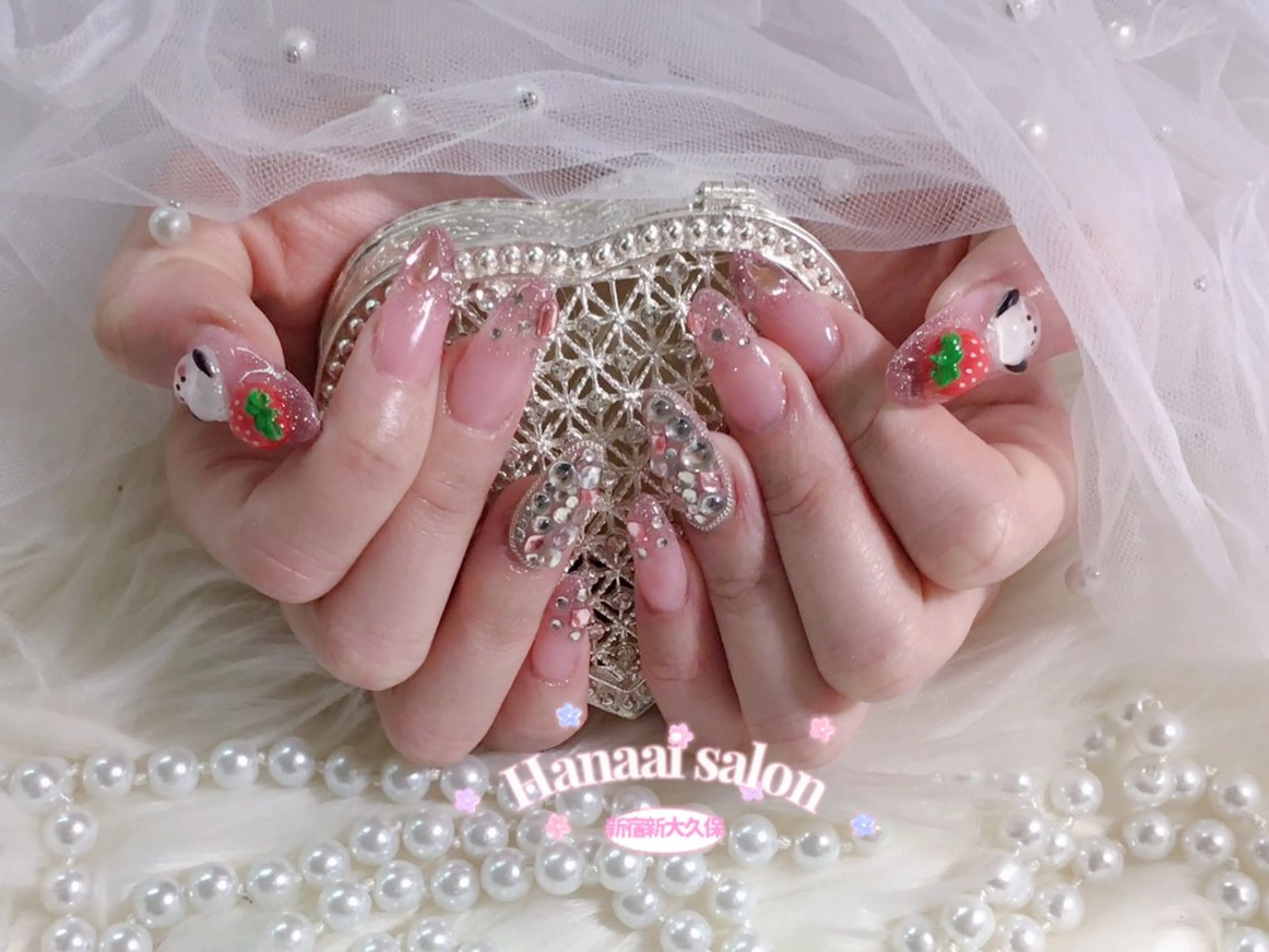 セミロング ハンドネイル Hanaai Salon新大久保店のネイルデザイン