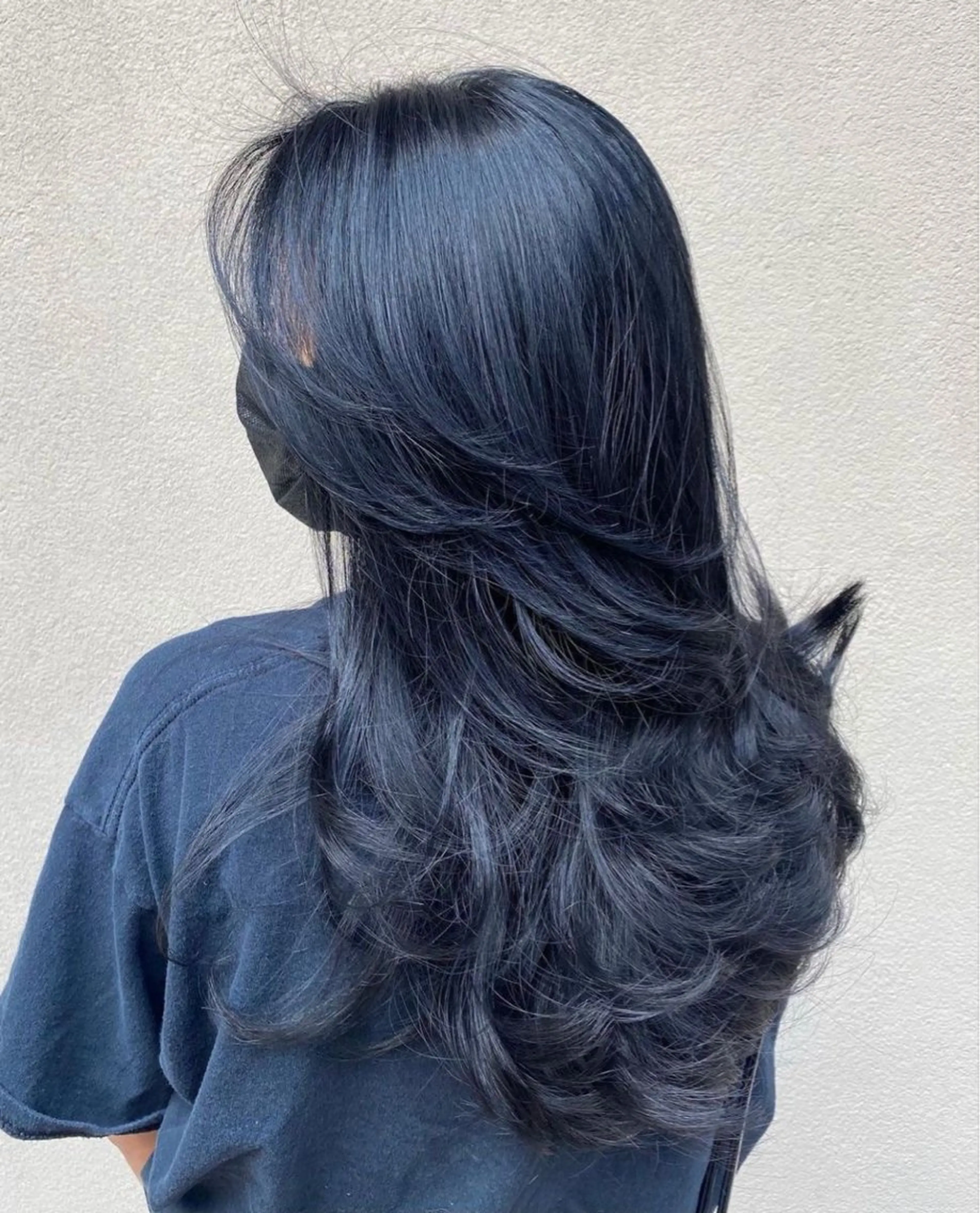 カラー 黒髪 ブルーカラー ブルーブラック BAROQUE🎀 SERA🩰のヘアスタイル