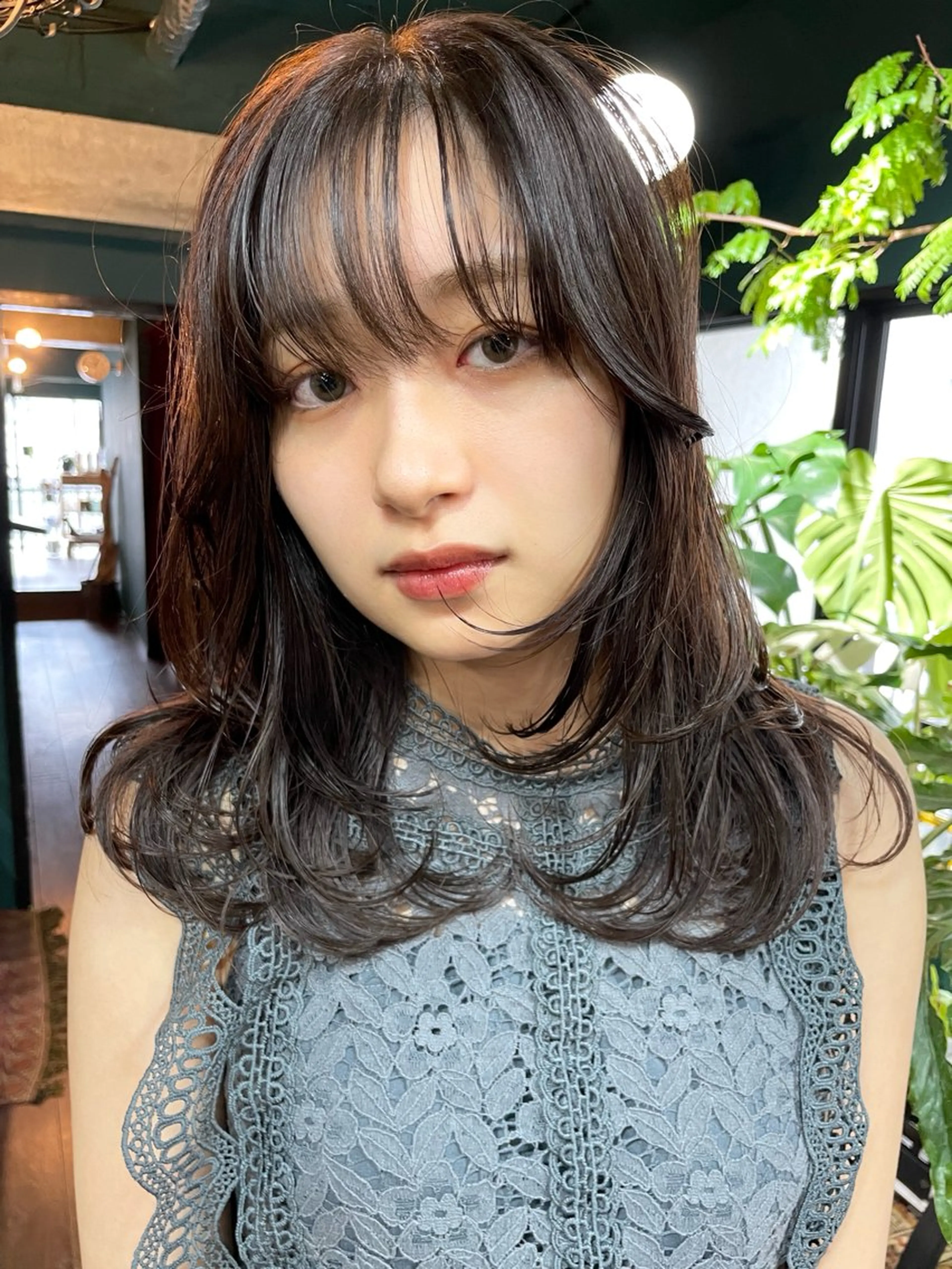 セミロング レイヤーカット カット vivre libre所属・vivre libreのヘアスタイル
