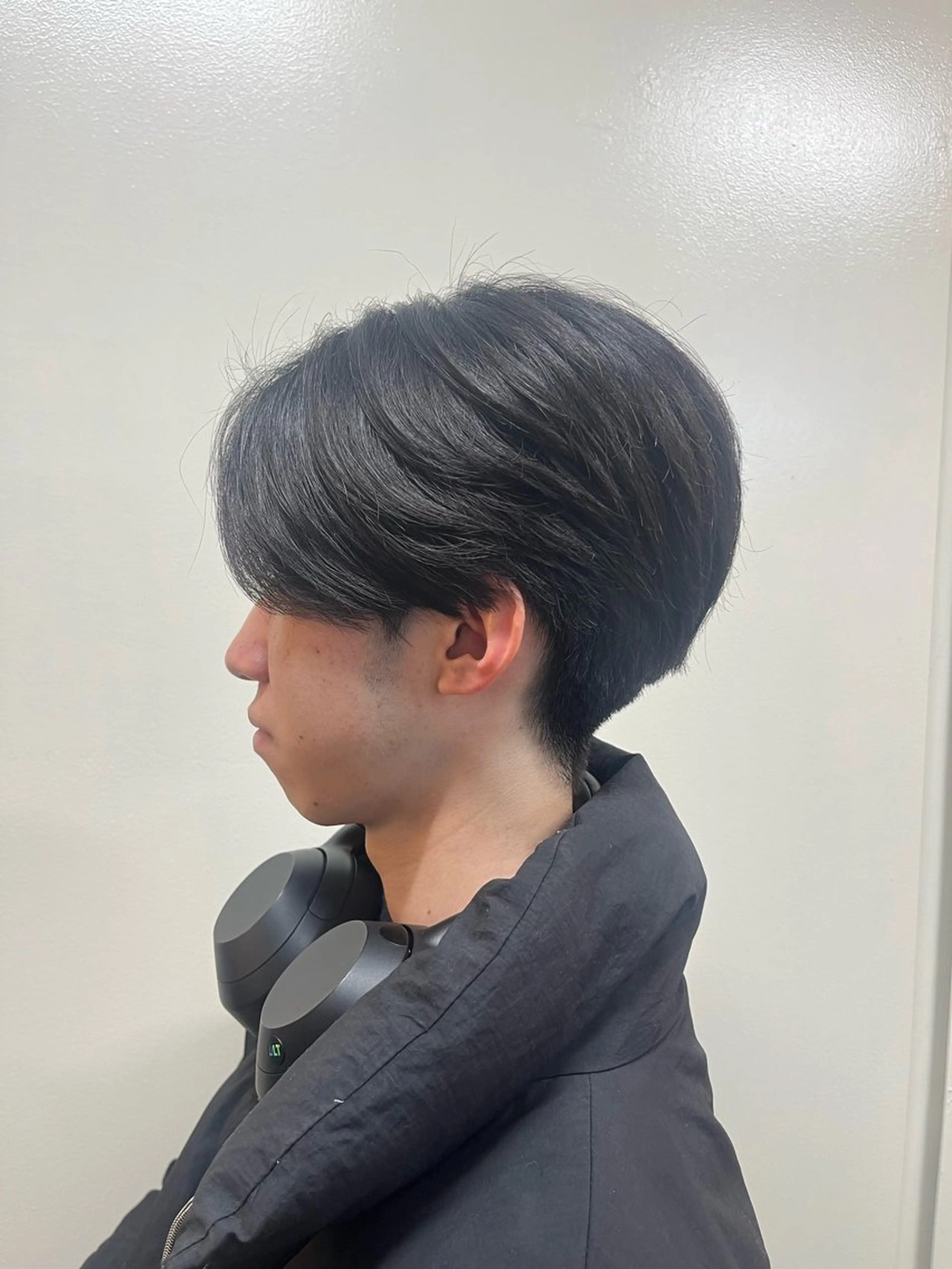 ショート パーマ メンズ センターパート くせ毛 カット カルマ・ニュアンス パーマ　須田龍世のヘアスタイル