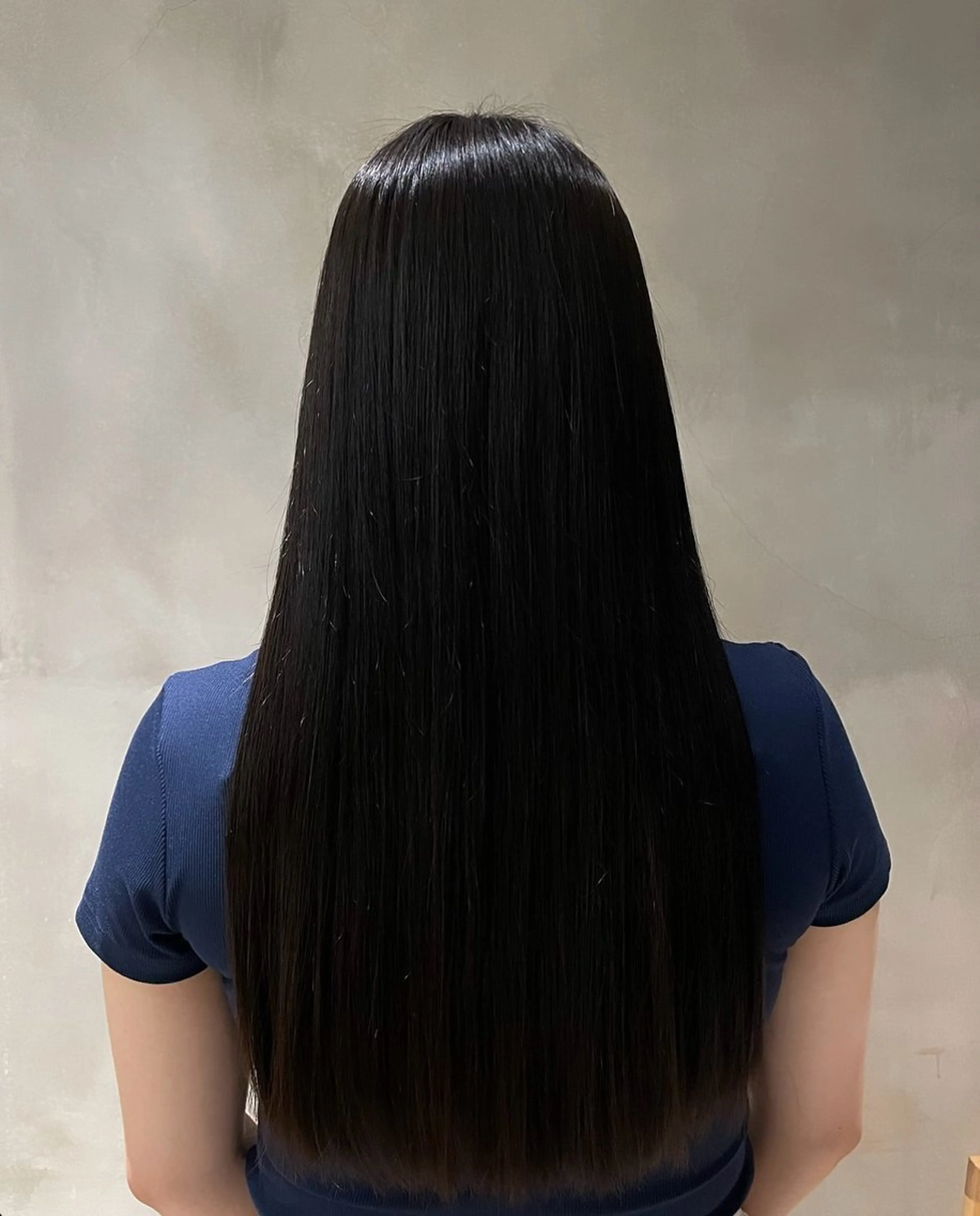 ロング カラー 頼金 愛海のヘアスタイル