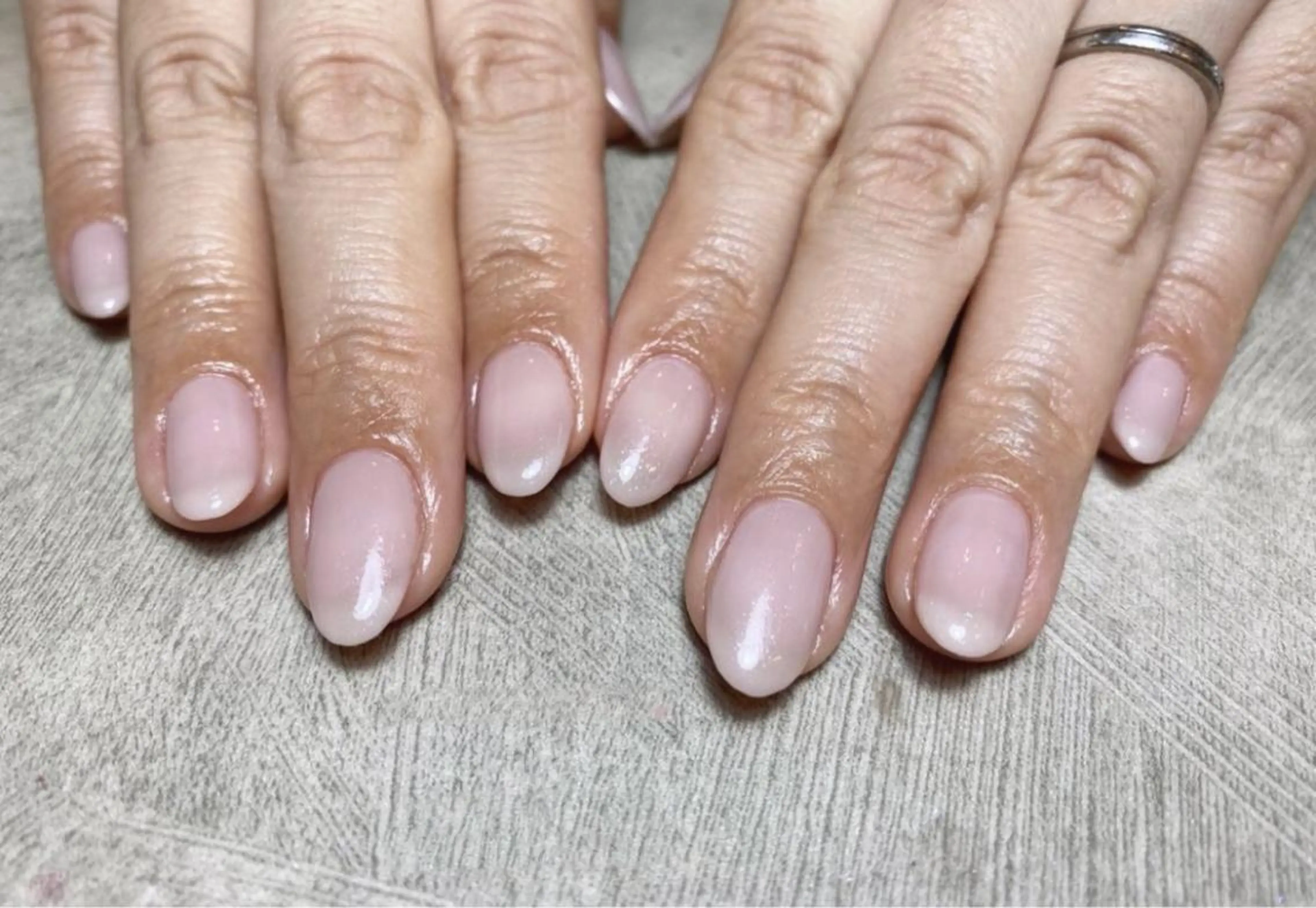 ネイル オフィスネイル nail salon CHEのネイルデザイン