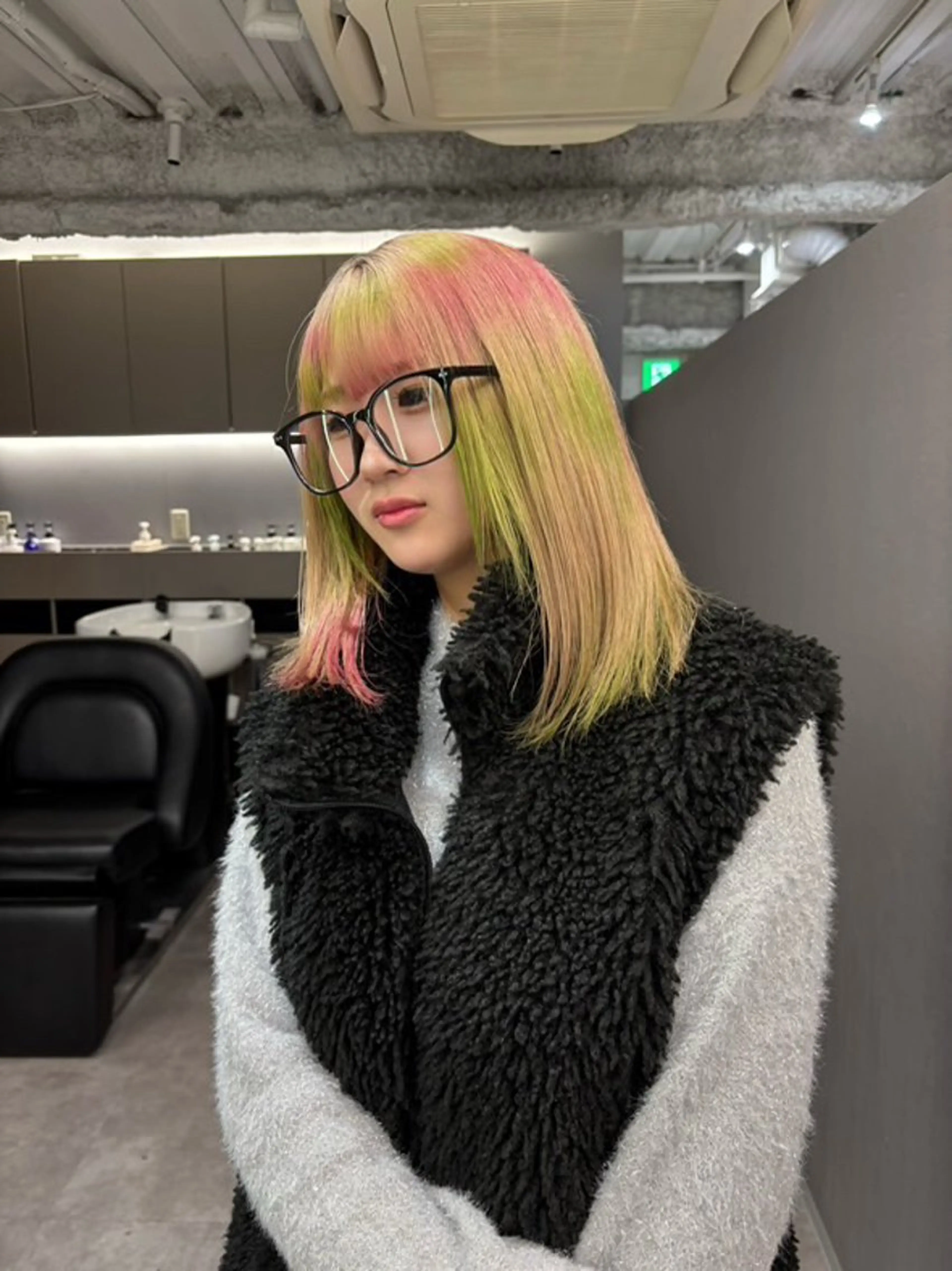 ミディアム カラー デザインカラー ヘアカラー 名古屋/デザイン/ ブリーチ/松井亮磨のヘアスタイル