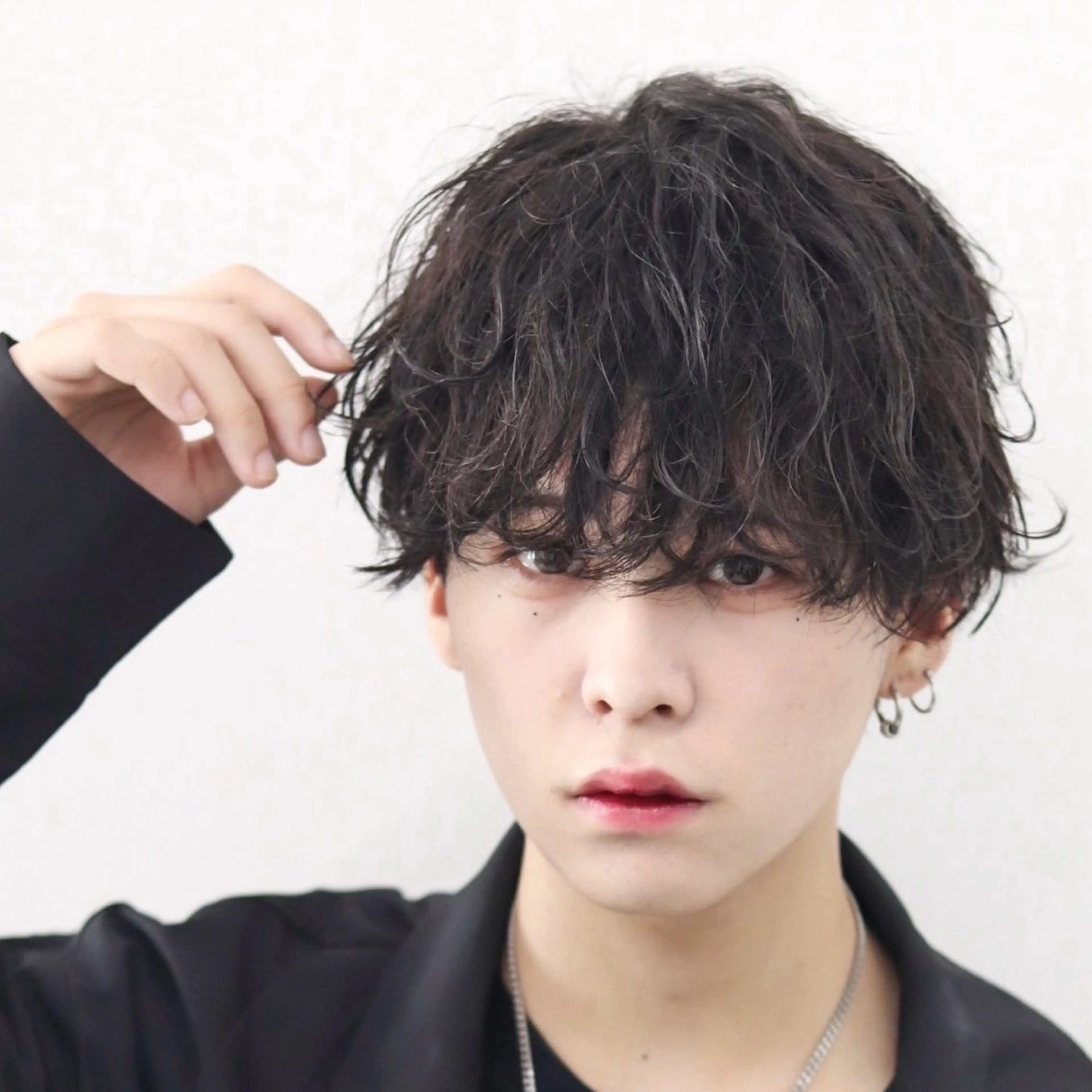 ショート カラー パーマ メンズ マッシュ カット 🔥メンズ🔥かっこ いいが正義！代表柿崎のヘアスタイル