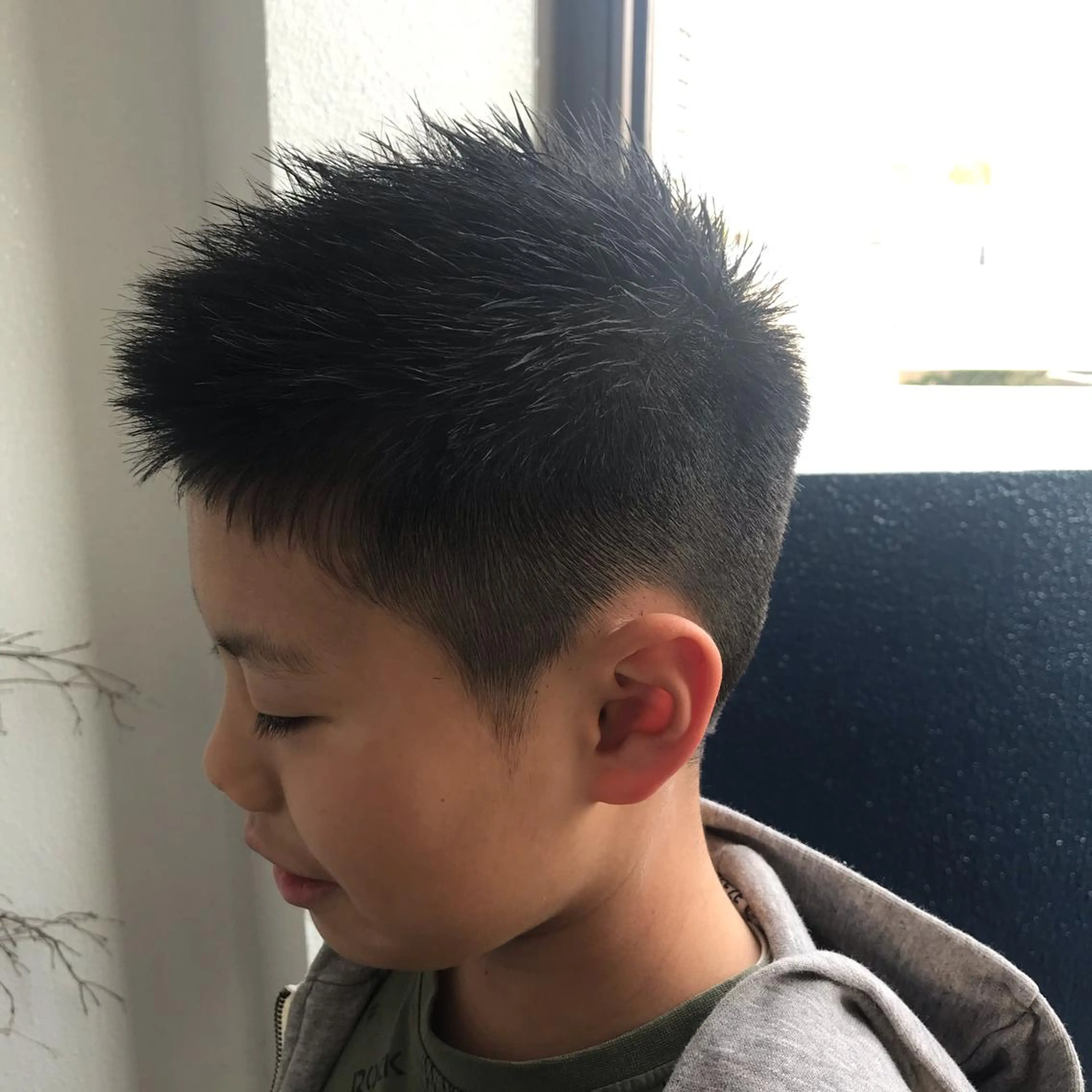 ショート 大嶋 宏隆のヘアスタイル