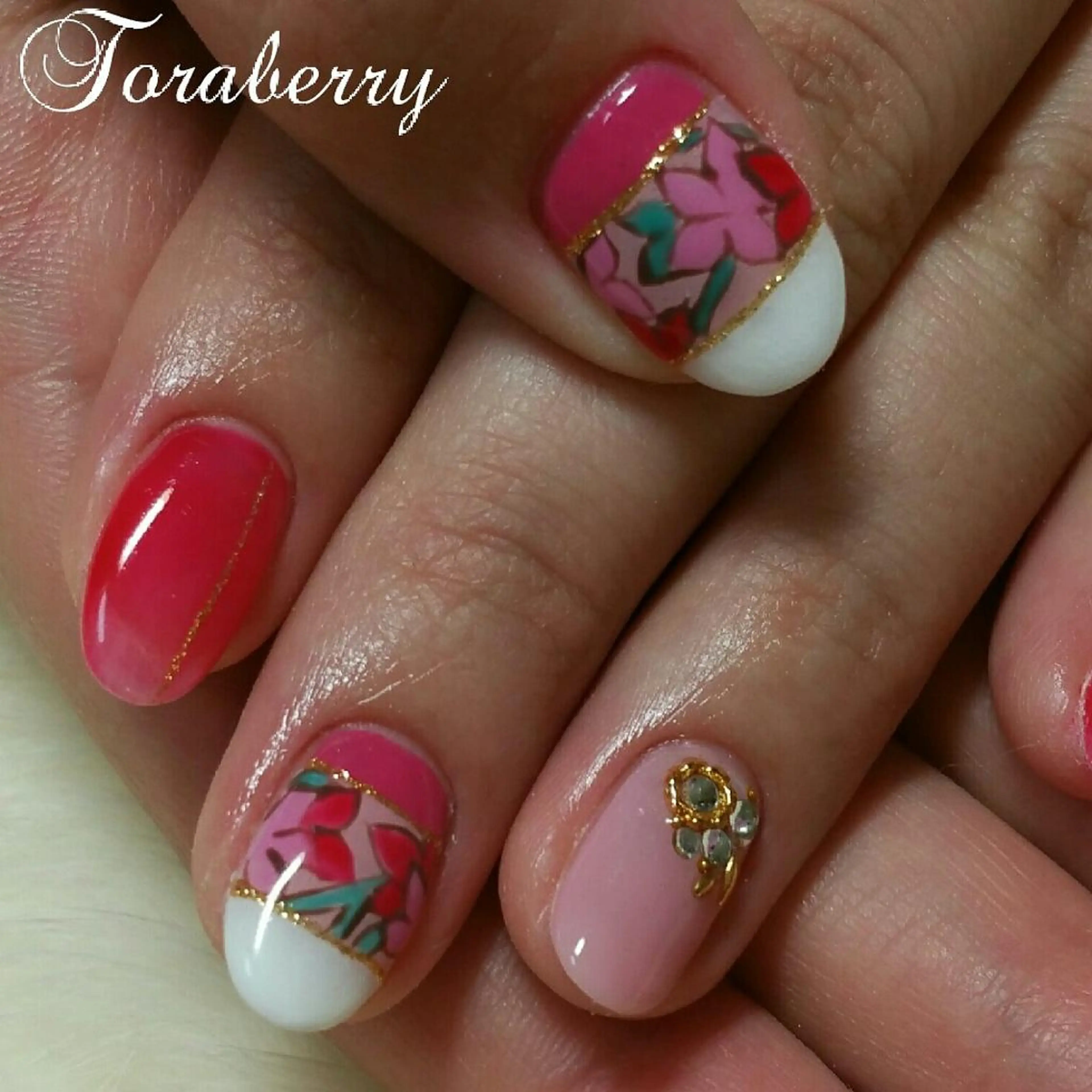 ネイル ハンドネイル ネイリスト なつみのネイルデザイン