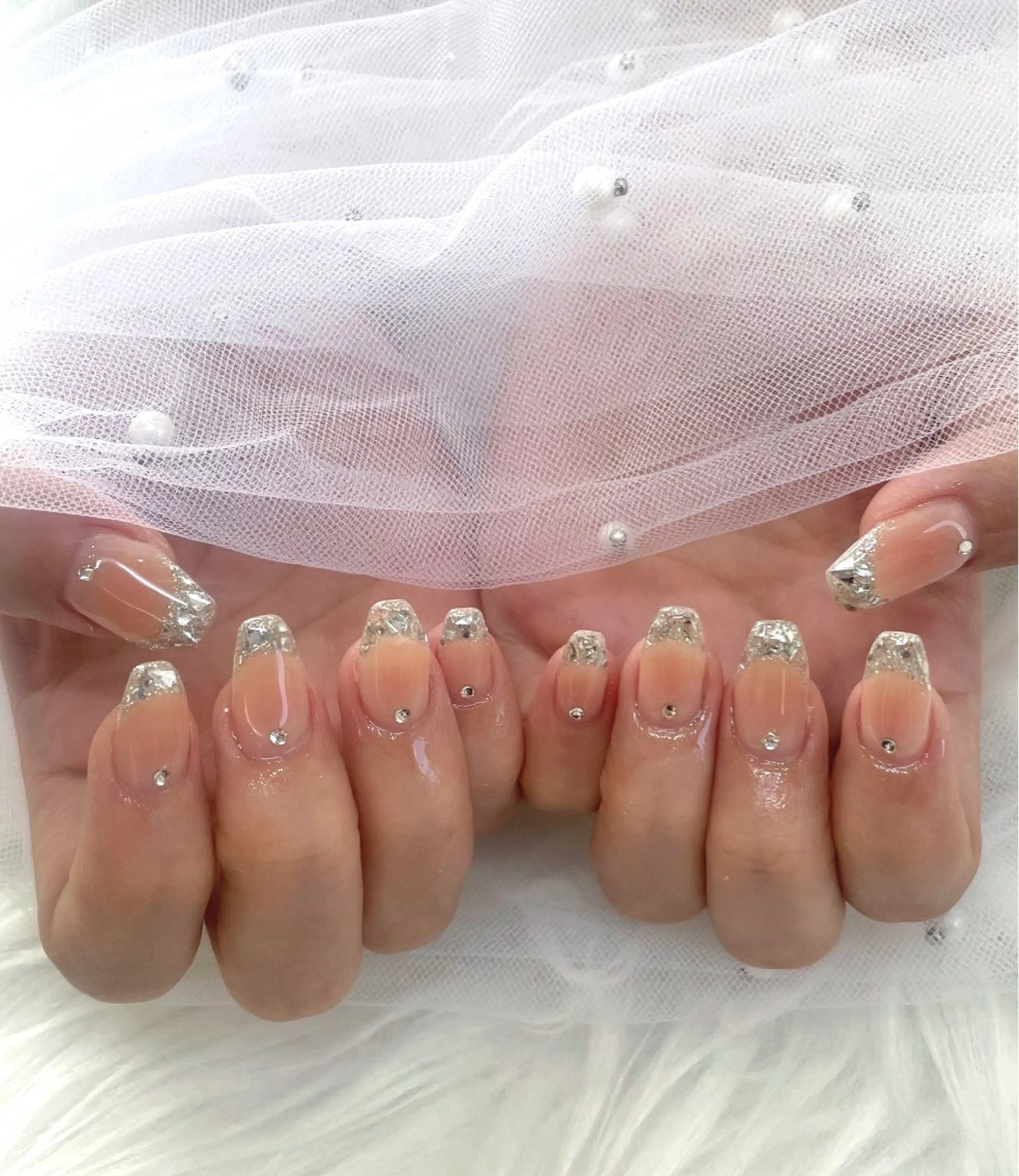 ネイル チークネイル フレンチネイル ガラスフレンチ ハンドネイル e-up by boss所属・e-up nail Arisaのネイルデザイン