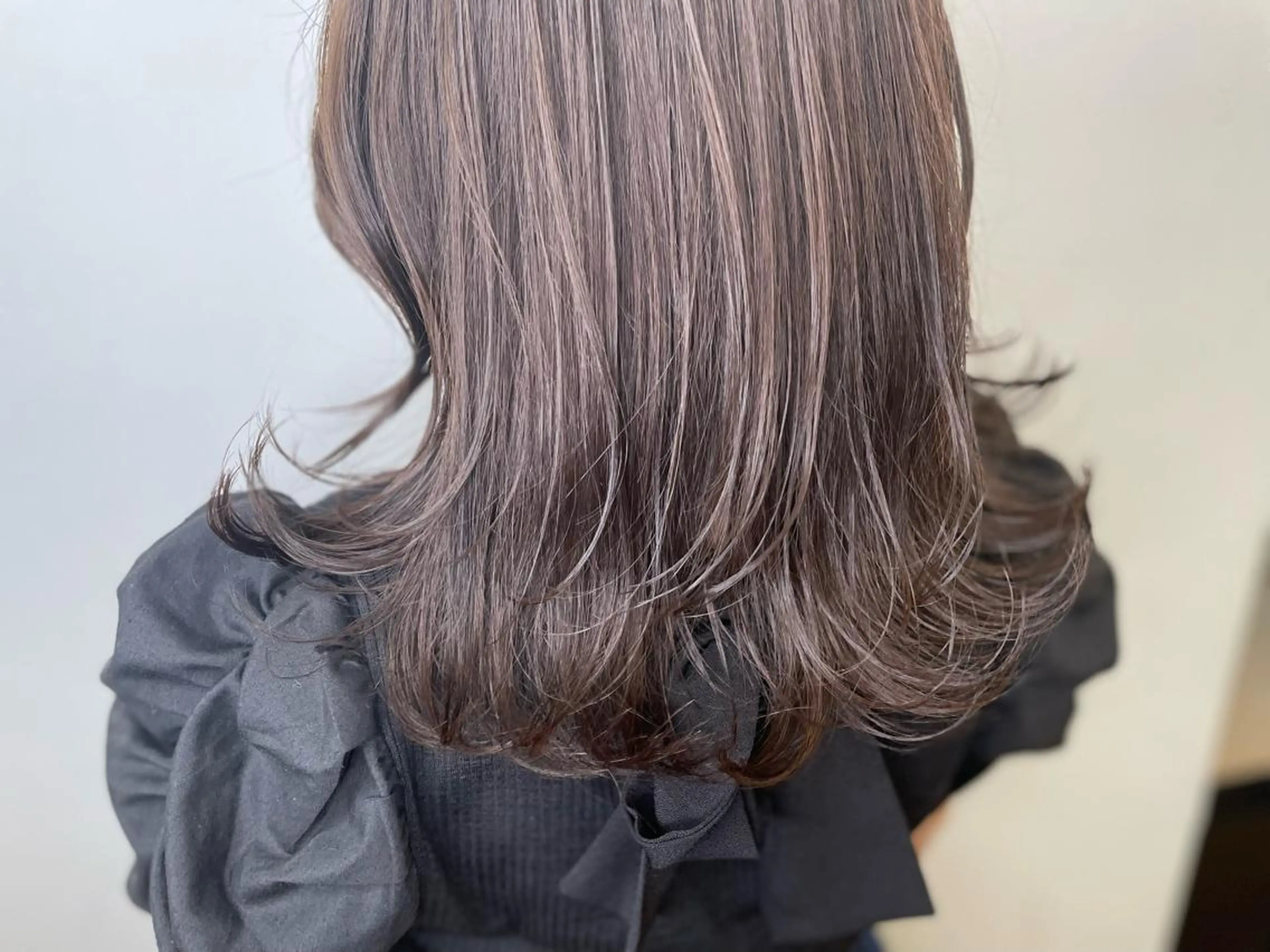 セミロング カラー グレージュ カット ヘアカラー トリートメント IORI #韓国ヘア#髪質改善のヘアスタイル