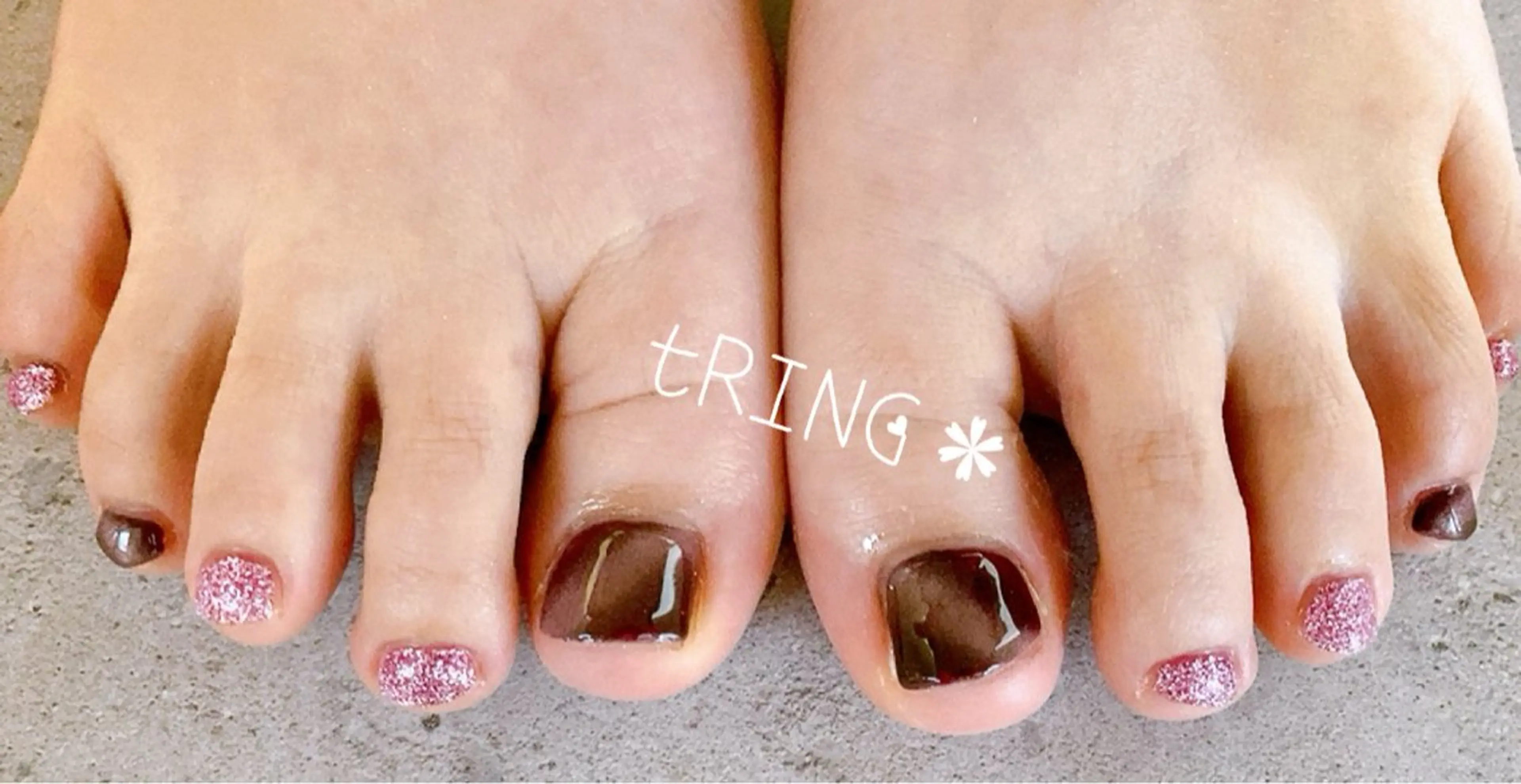 ネイル フットネイル tRING* しいの木台のネイルデザイン