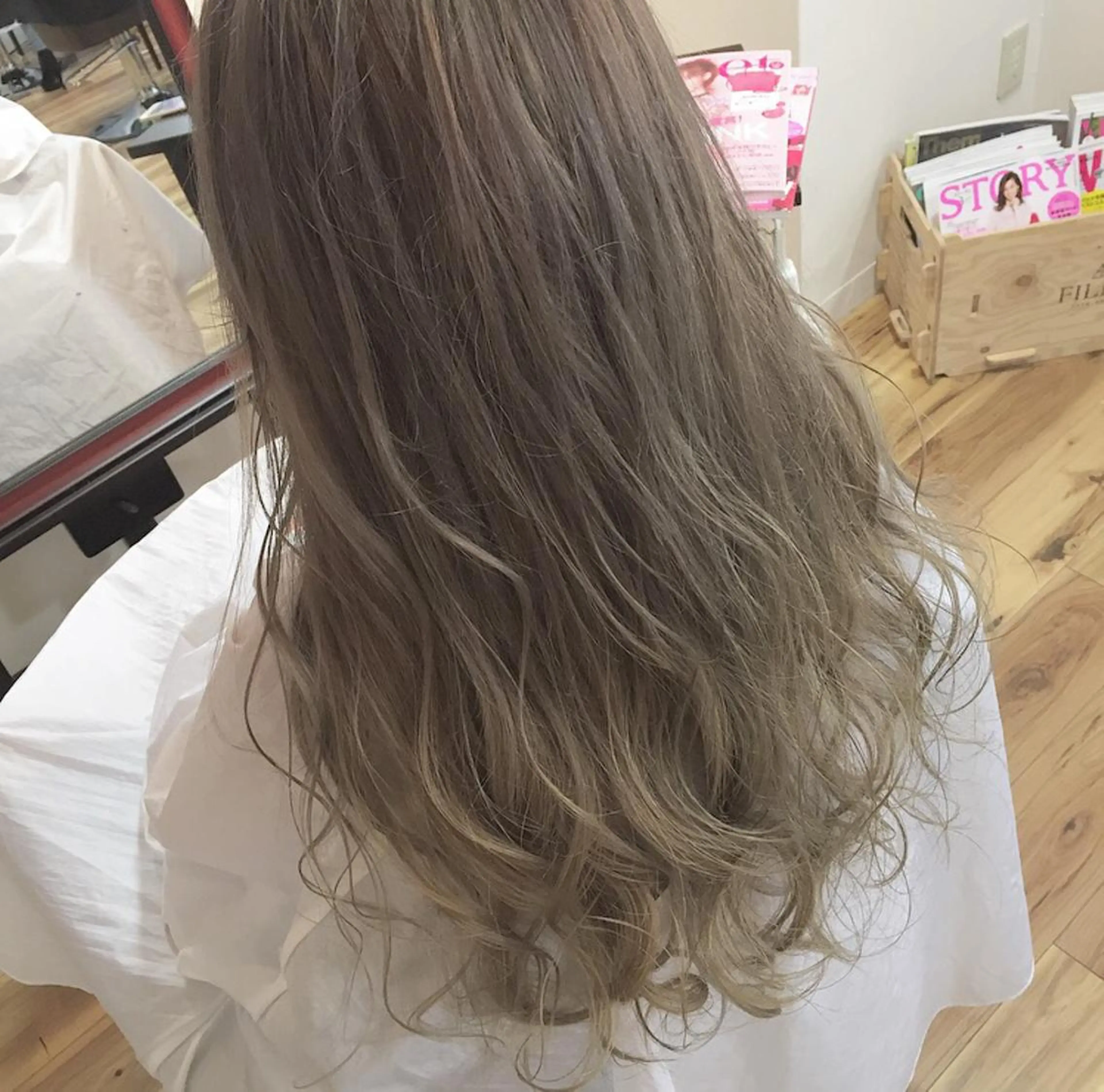 ロング カラー MIZUHO / ダブルカラー髪質改善のヘアスタイル