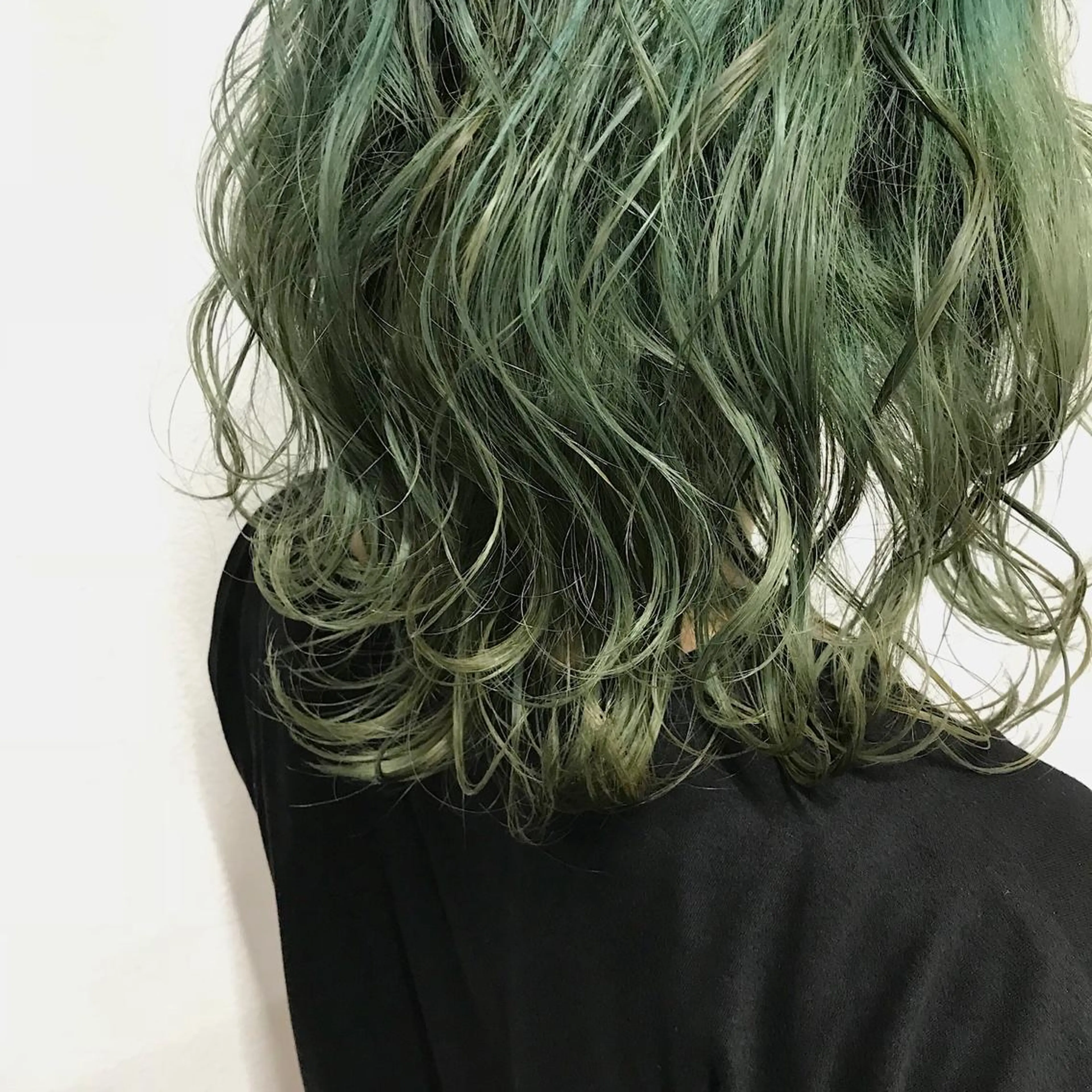 ミディアム カラー ヘアカラー トリートメント lani 天神大名/ブリーチのヘアスタイル