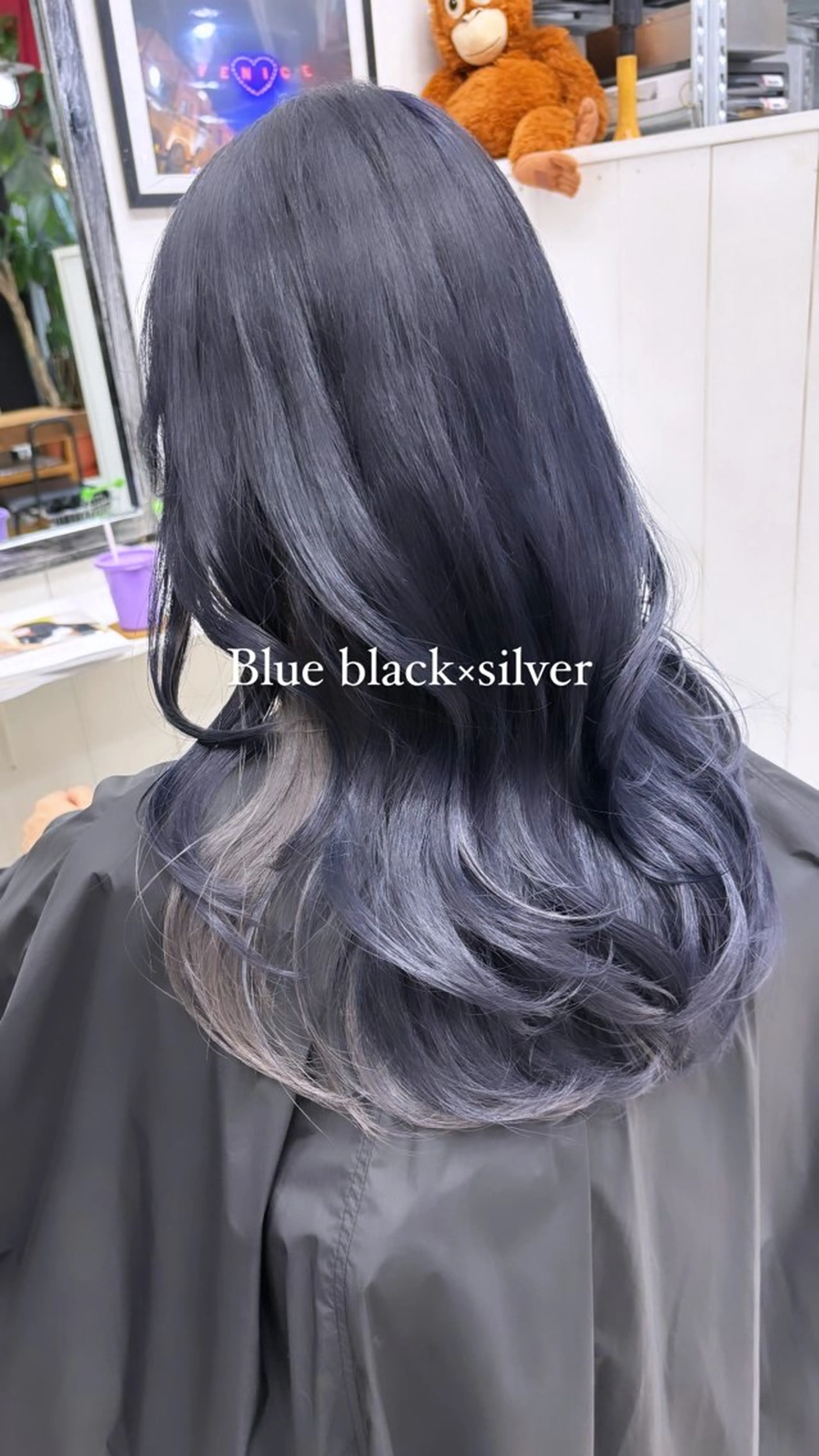ロング カラー ブリーチ インナーカラー カット ヘアカラー トリートメント Ann. /レイヤーカットのヘアスタイル