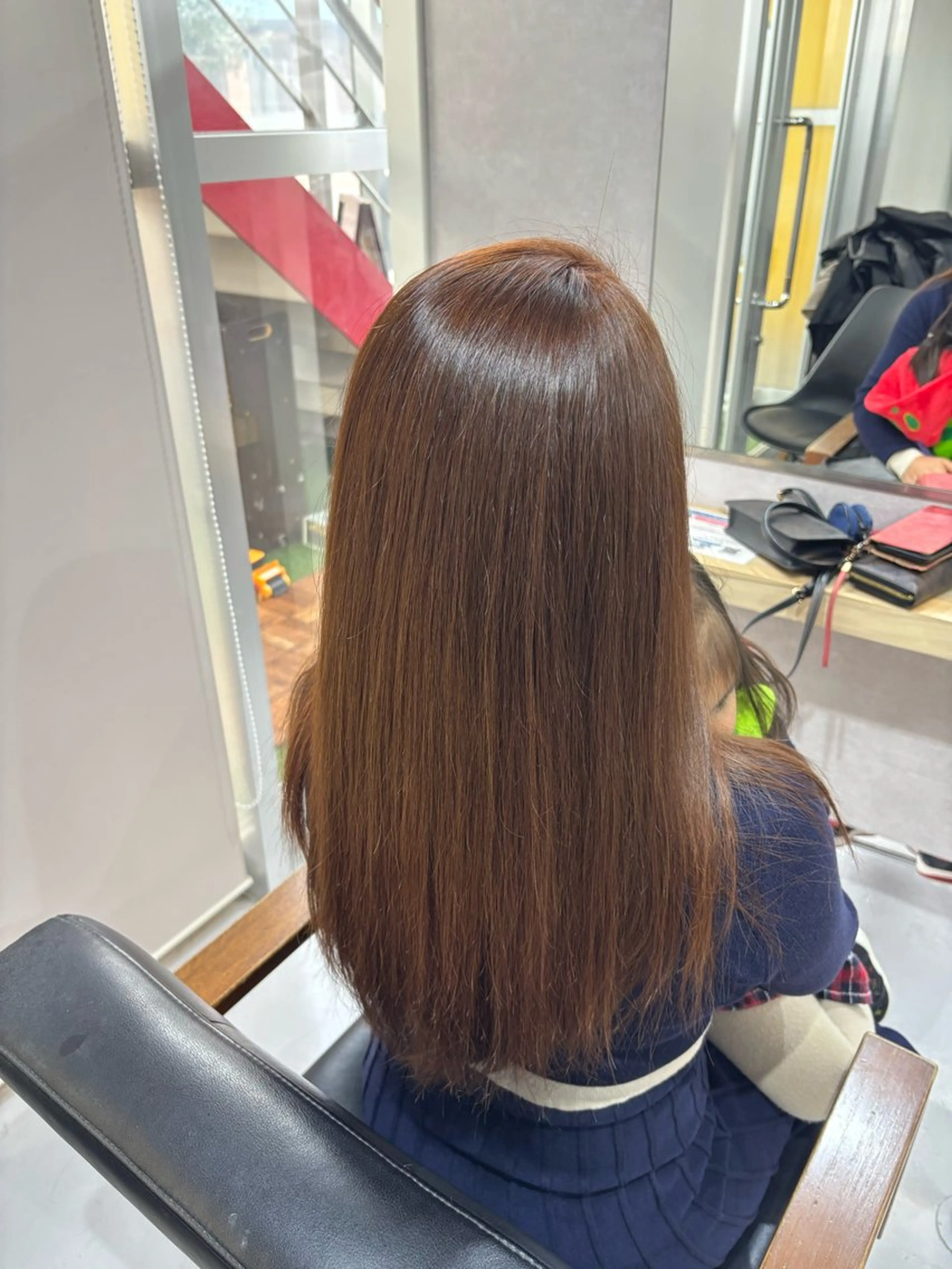 ロング ヘアカラー ヘアデザインゴドバン所属・竹本 光志のヘアスタイル