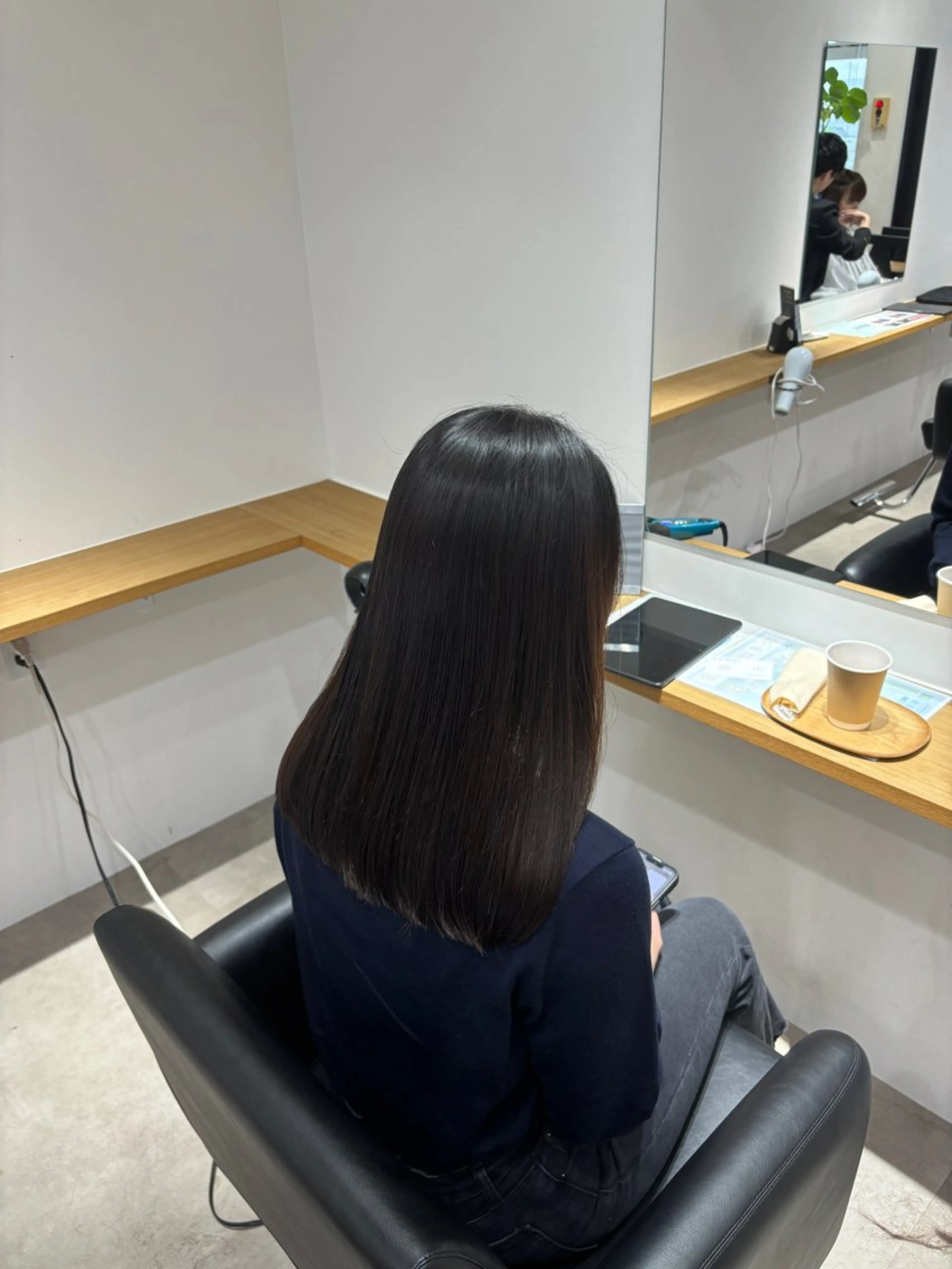 セミロング カット トリートメント 岩元 洸のヘアスタイル