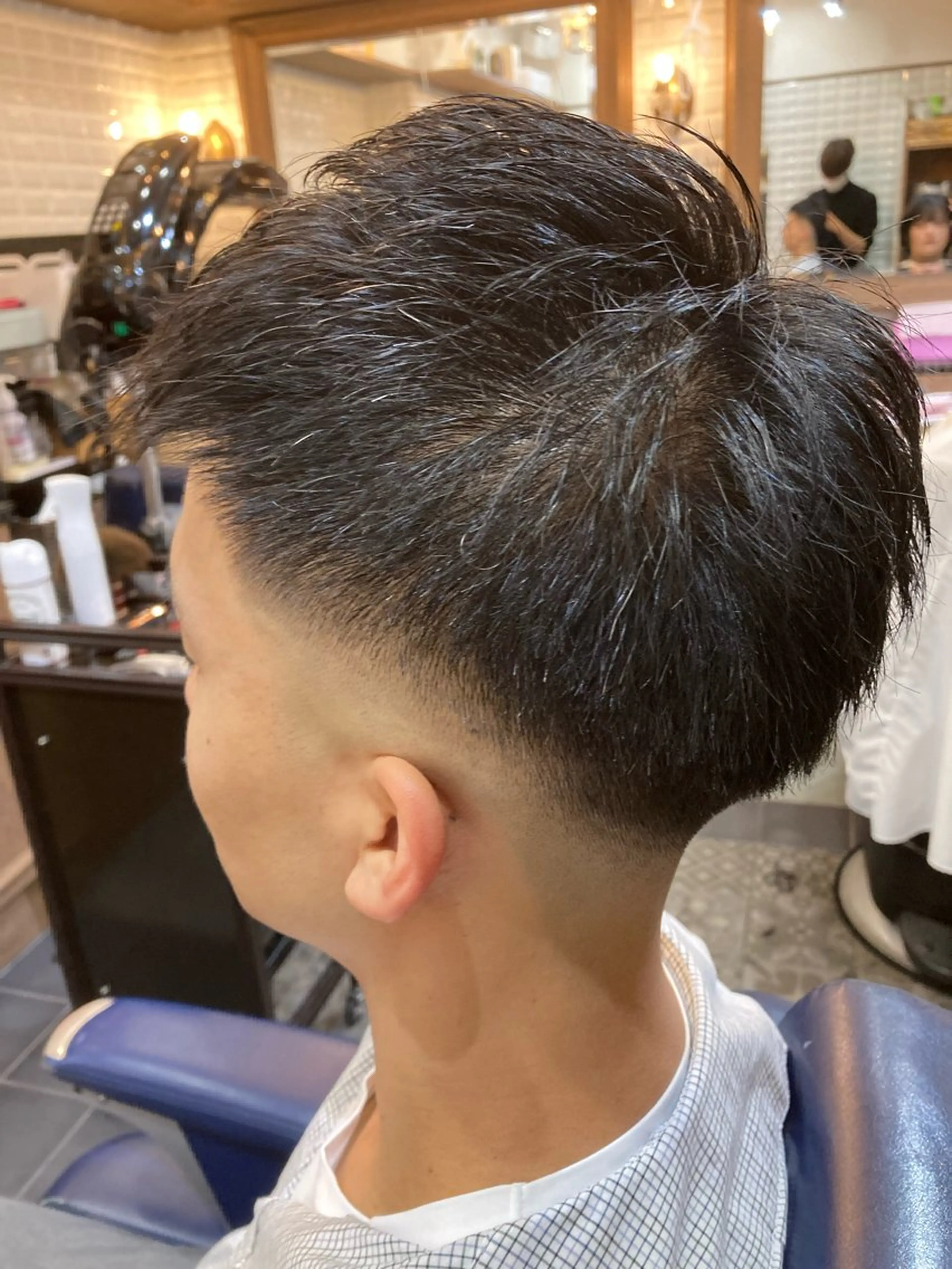メンズ フェードカット スキンフェード カット トリートメント ルピナス中田店長 山口大地のヘアスタイル