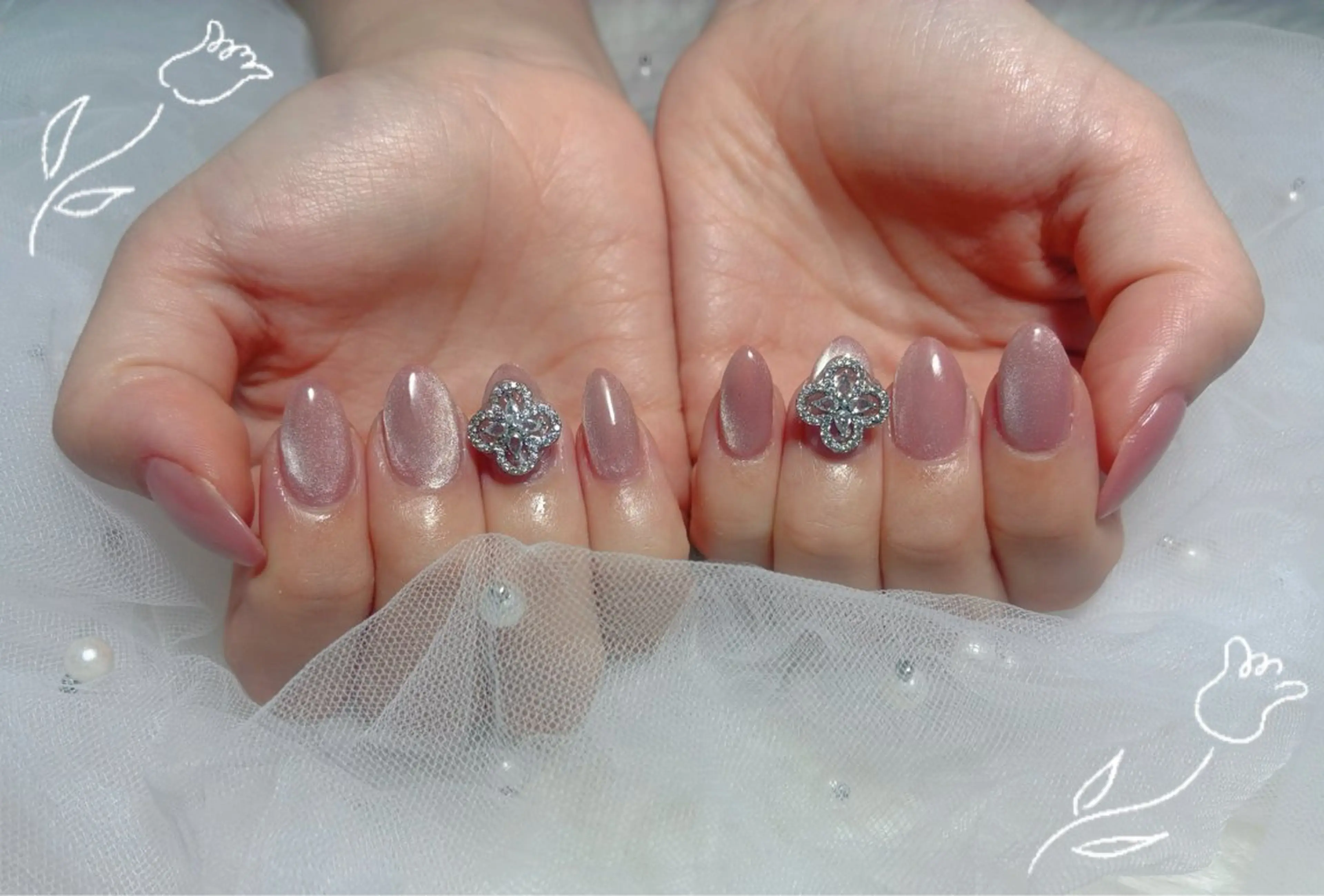 ネイル マグネットネイル ワンカラーネイル マツエク ママ ごとのネイルデザイン