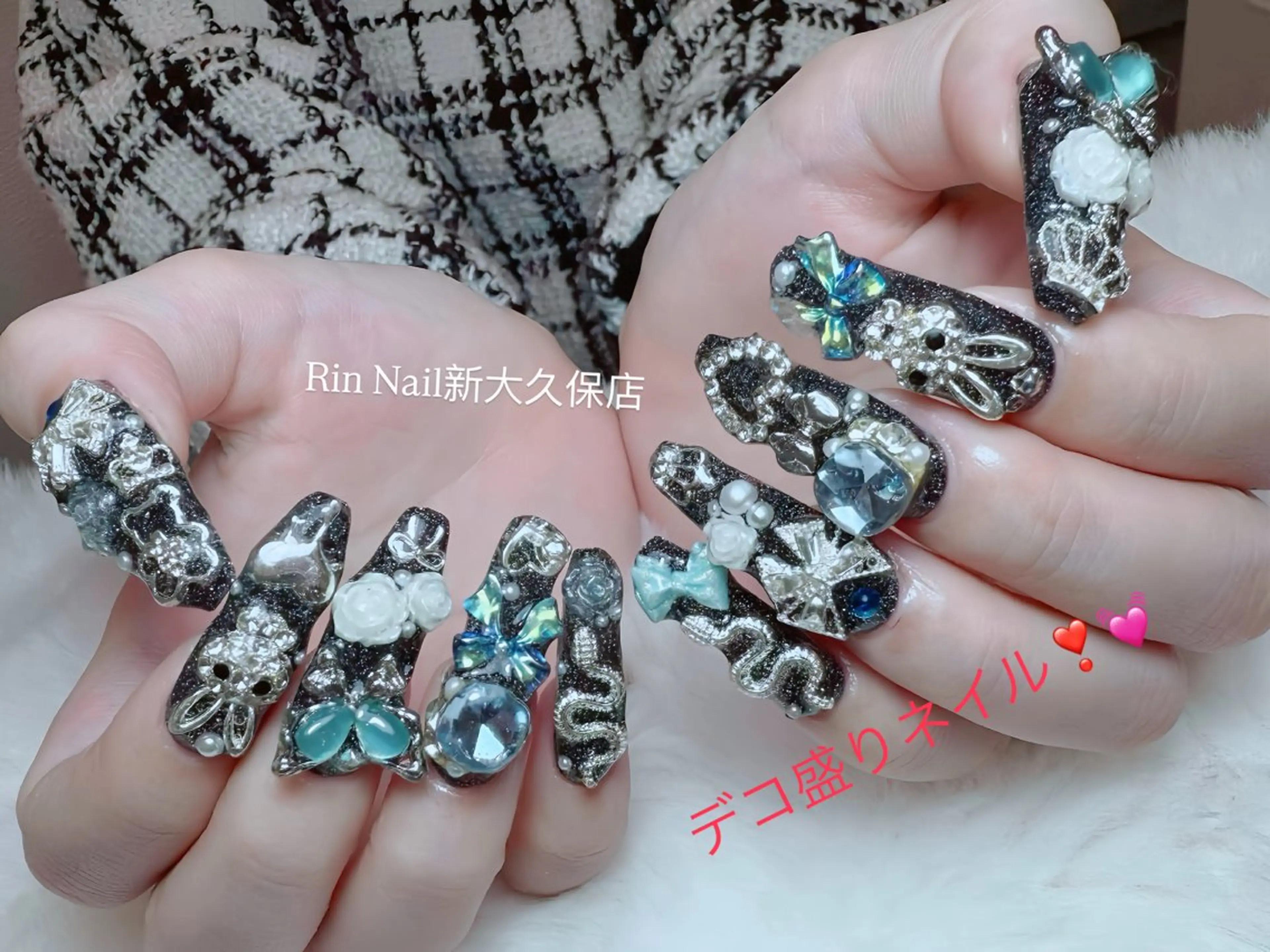 ネイル アニマル柄 ボルドー ブラウン チークネイル フレンチネイル ハンドネイル Rin Nail 新大久保店のネイルデザイン