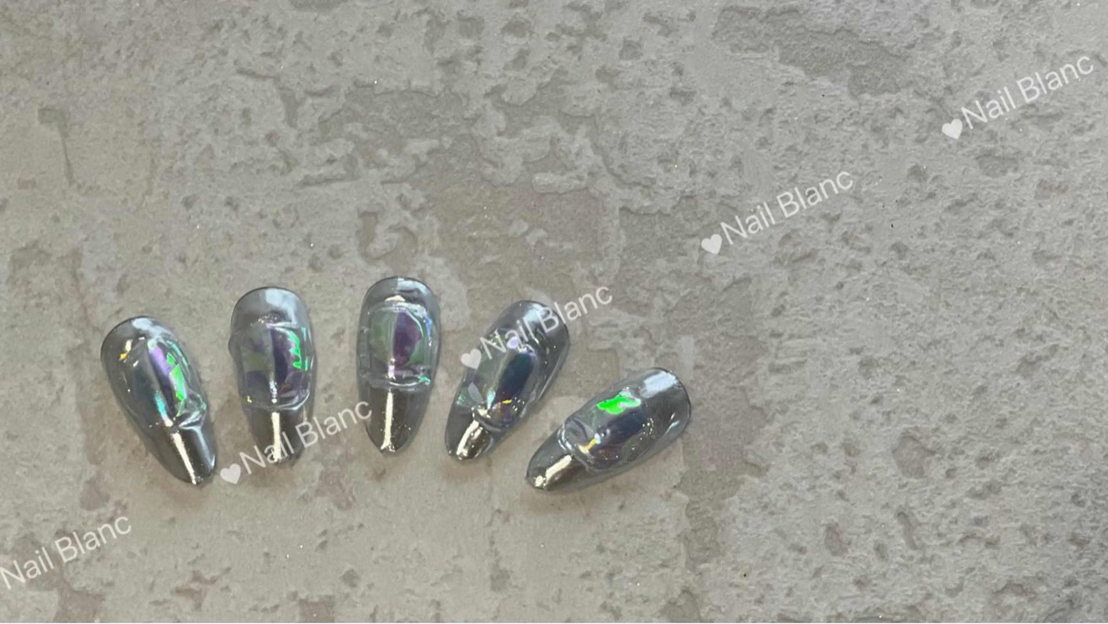 Nail Nanamiのネイルデザイン