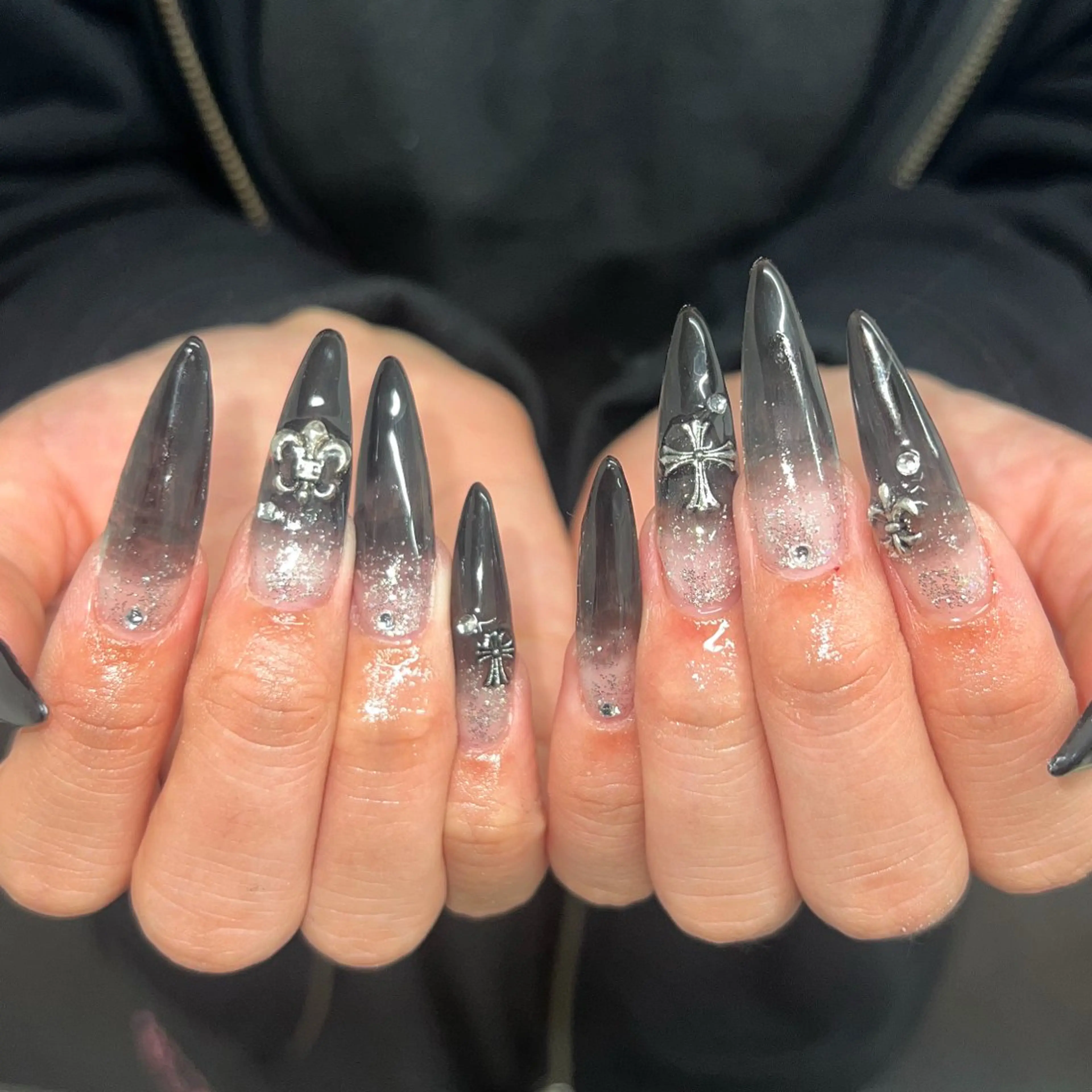 ネイル ハンドネイル ハンドケア 🇺🇸 YUUKA 海外ネイル🇧🇷のネイルデザイン