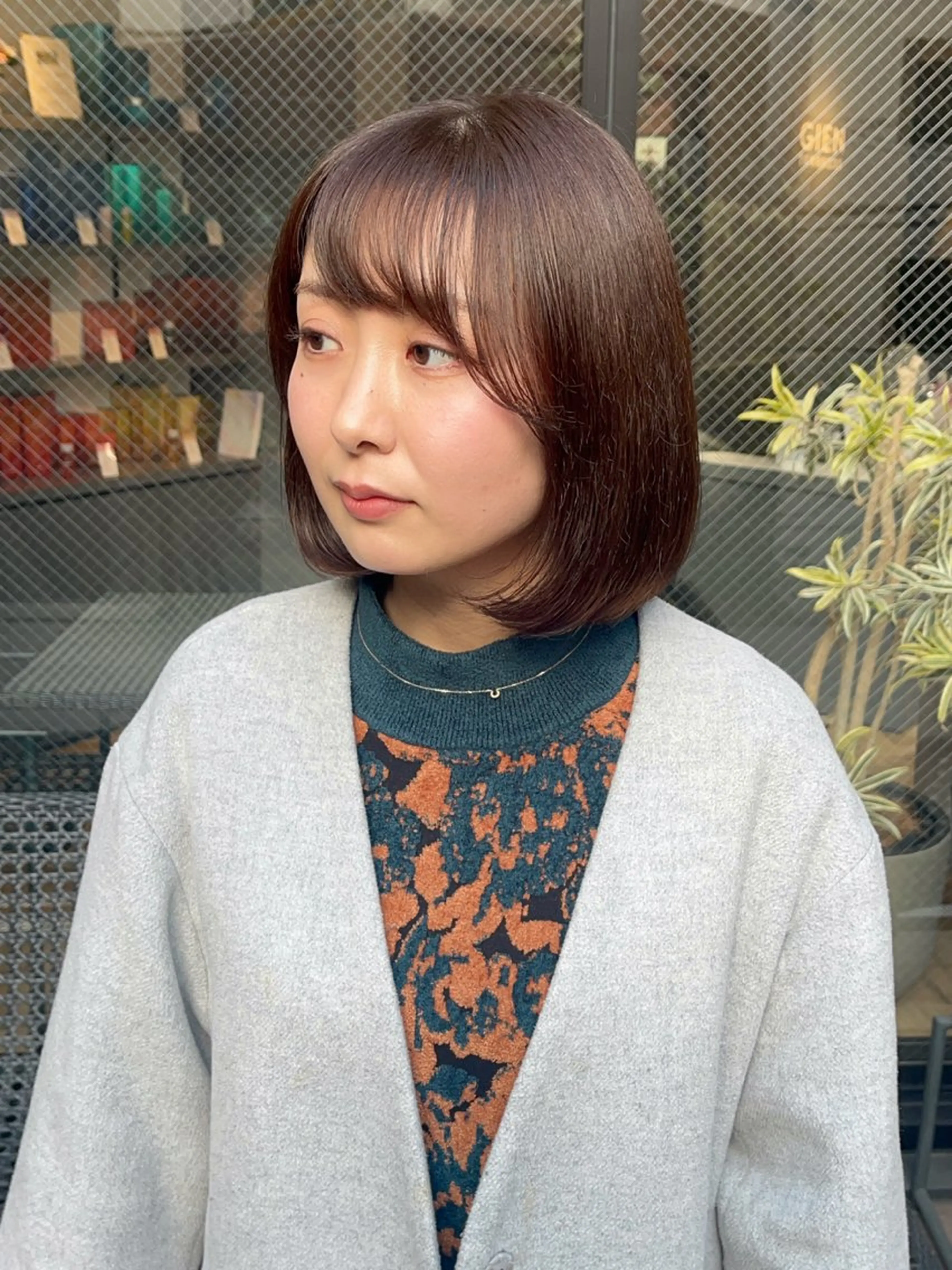 ミディアム ボブ GIEN 末吉 海斗のヘアスタイル