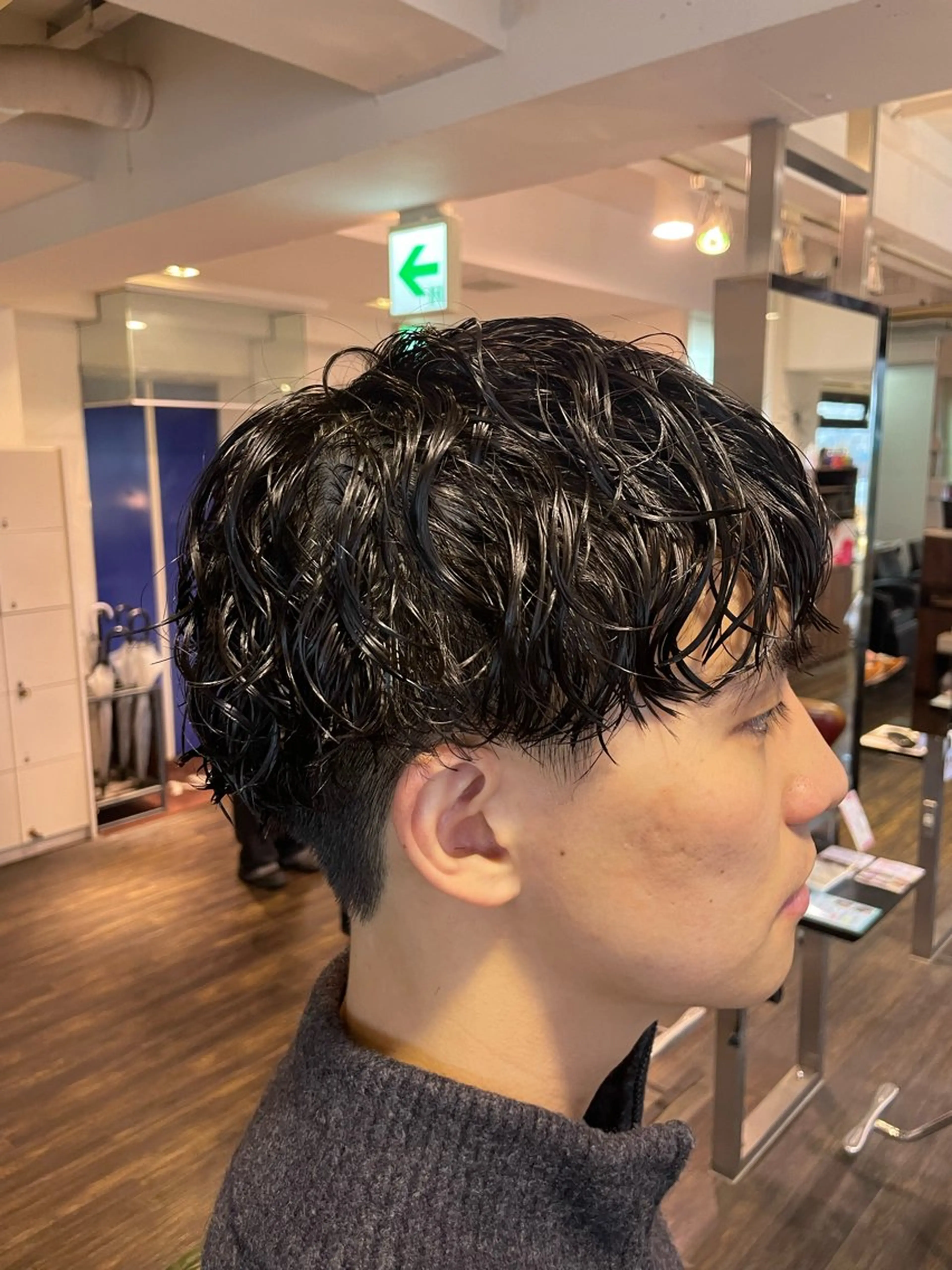 パーマ メンズ メンズパーマ スパイラルパーマ 佐藤 綾郁のヘアスタイル