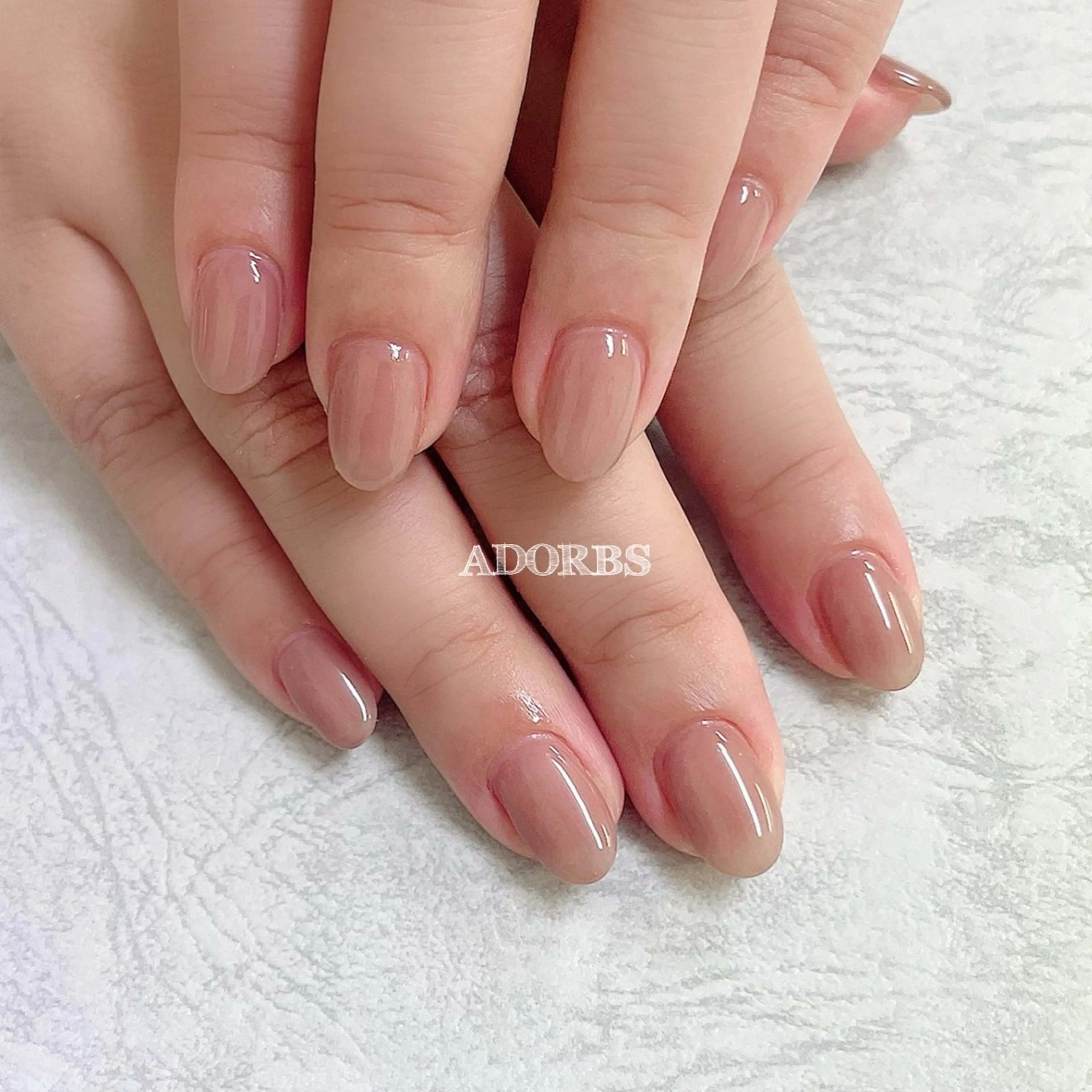 ネイル オフィスネイル ワンカラーネイル ハンドネイル ADORBS ✩上福岡Ranranのネイルデザイン