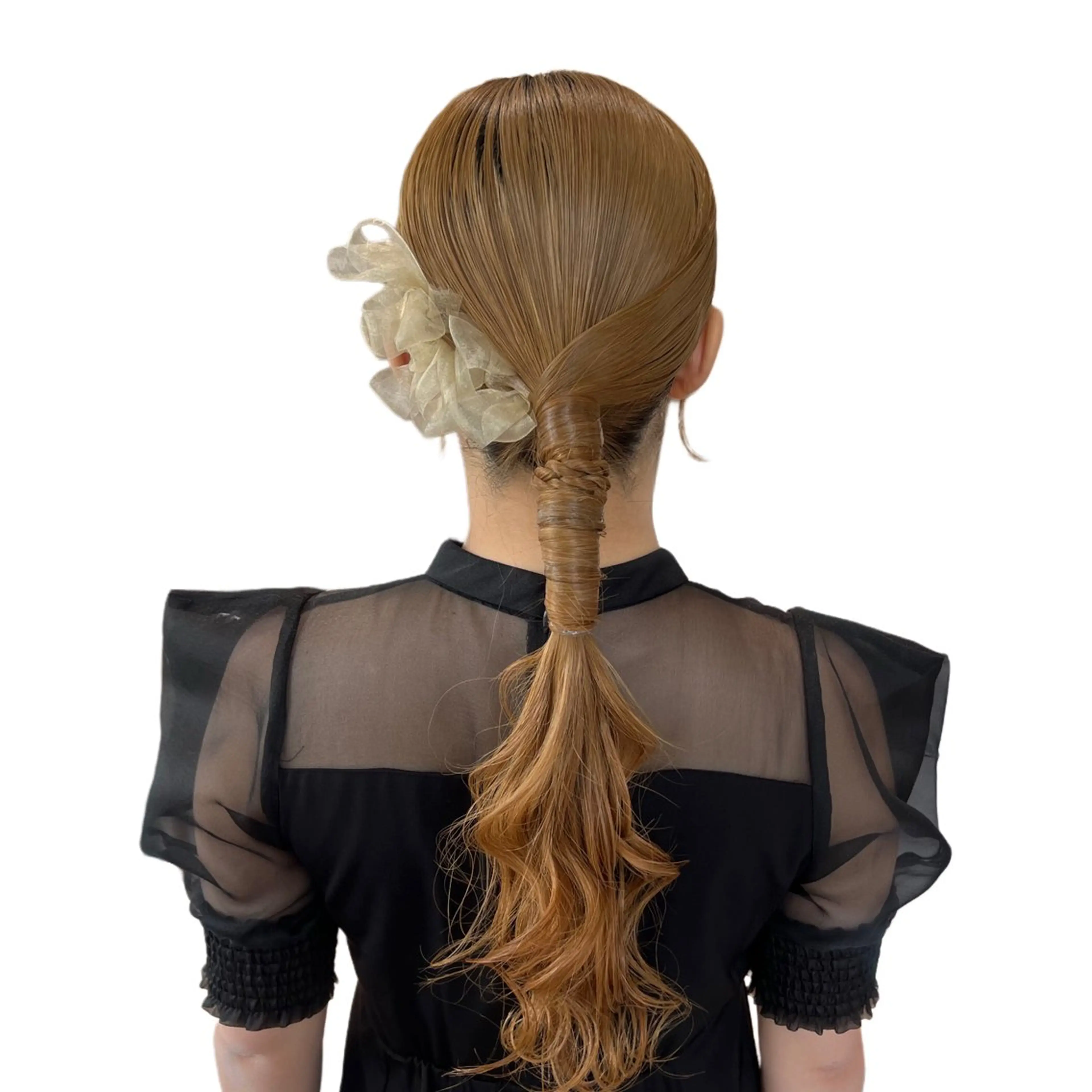 ロング ヘアセット SALOWIN： KASUMIのヘアスタイル