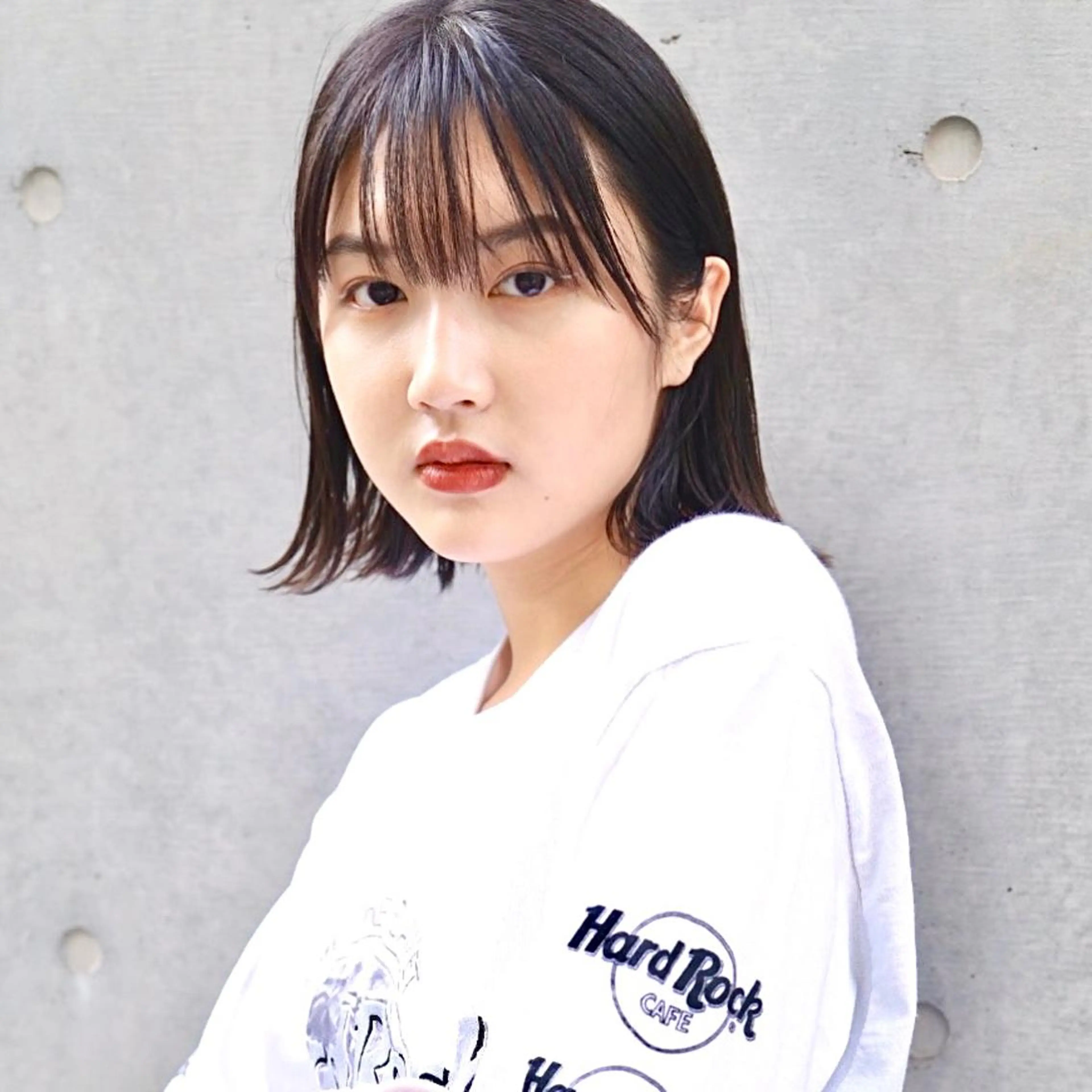 ショート カラー パーマ ⭐️𝑭𝑰𝑳𝑴𝑶𝑹𝑴𝑨𝑳𝑬⭐️【フィルモルメール】所属・【トレンド🤍 艶カラー】yoshiのヘアスタイル