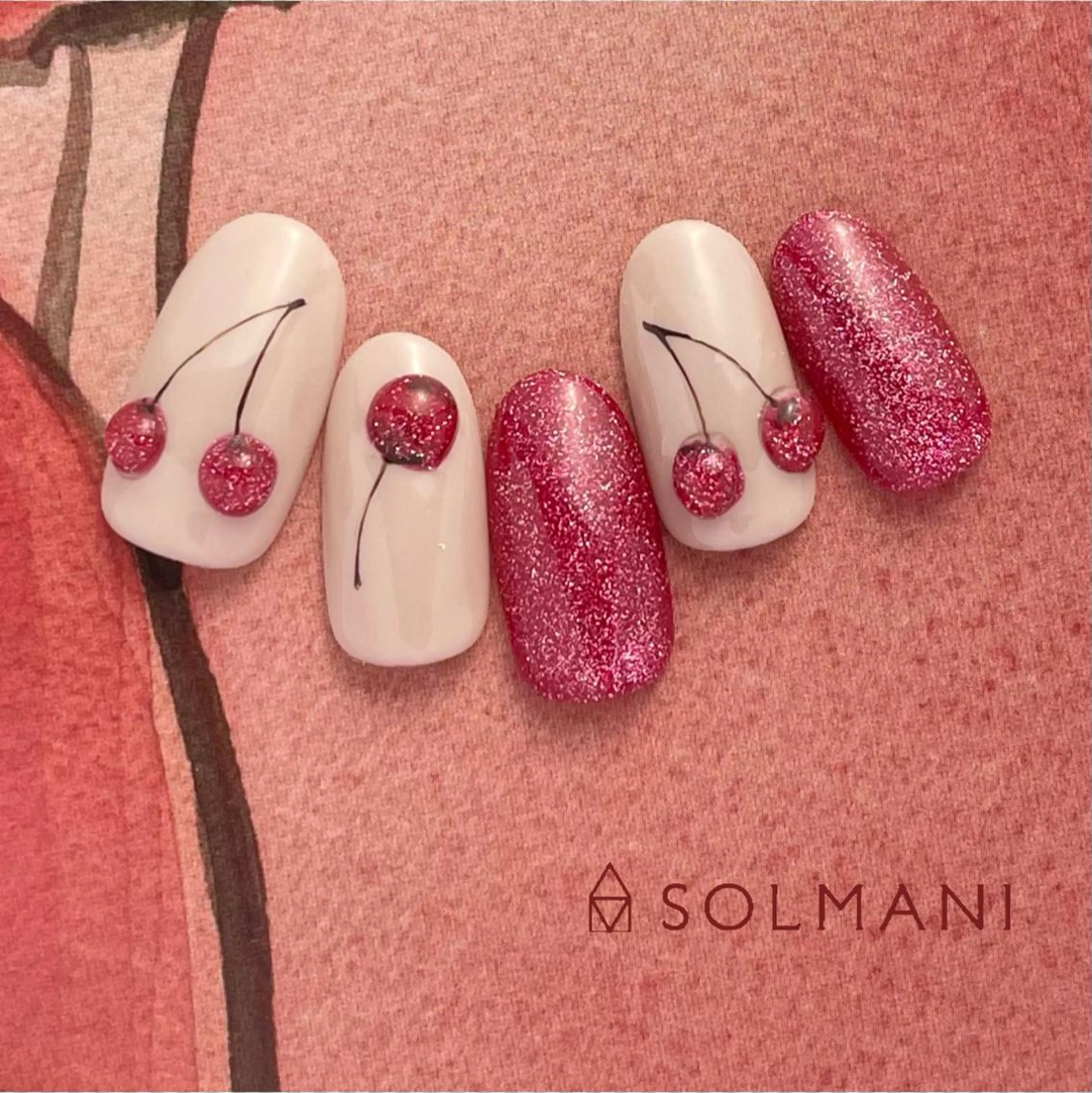 ネイル マグネットネイル SOLMANI 予約担当のネイルデザイン