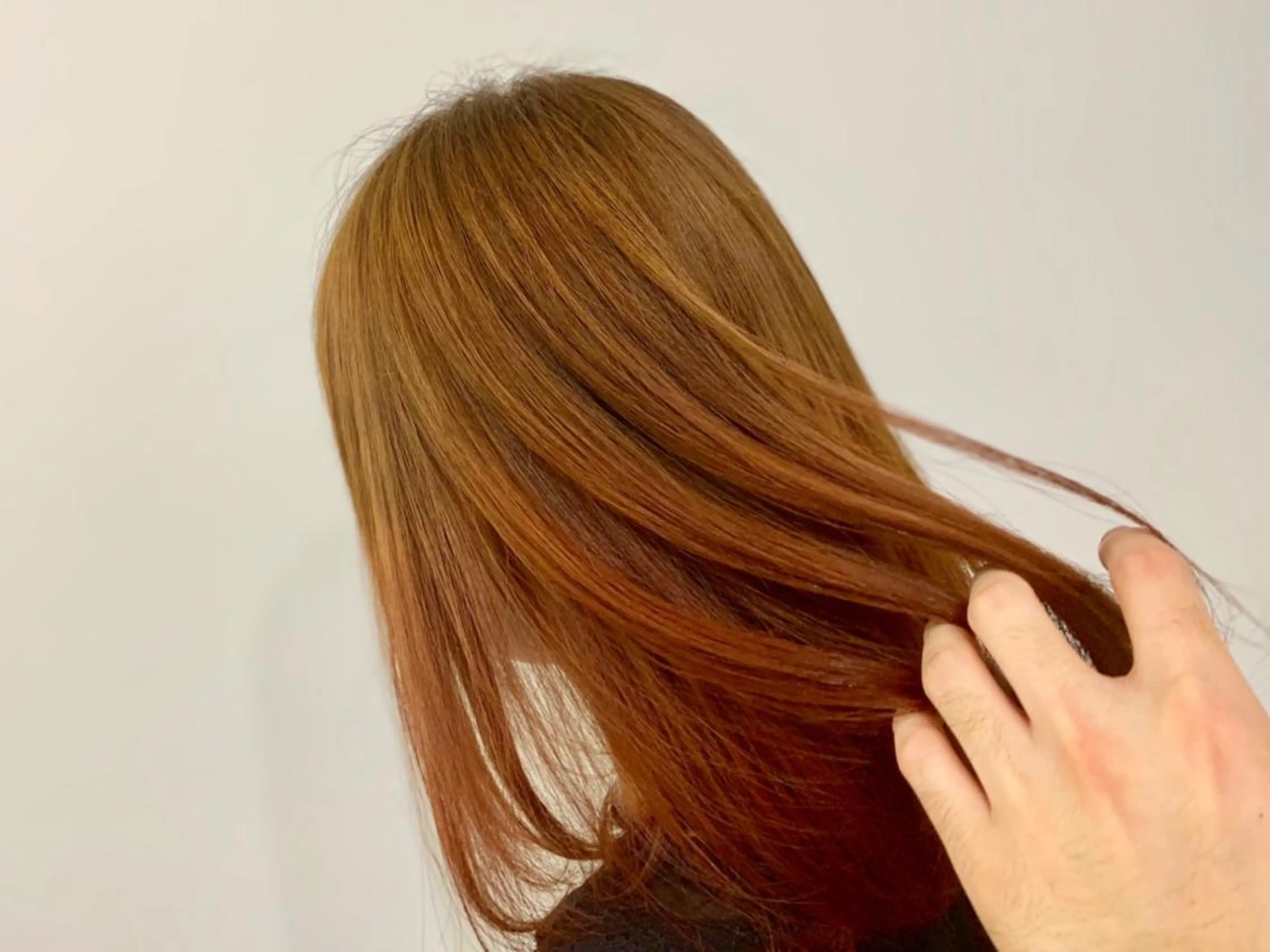 セミロング カラー グラデーションカラー 相武台ショート特化 💐川崎希💐のヘアスタイル