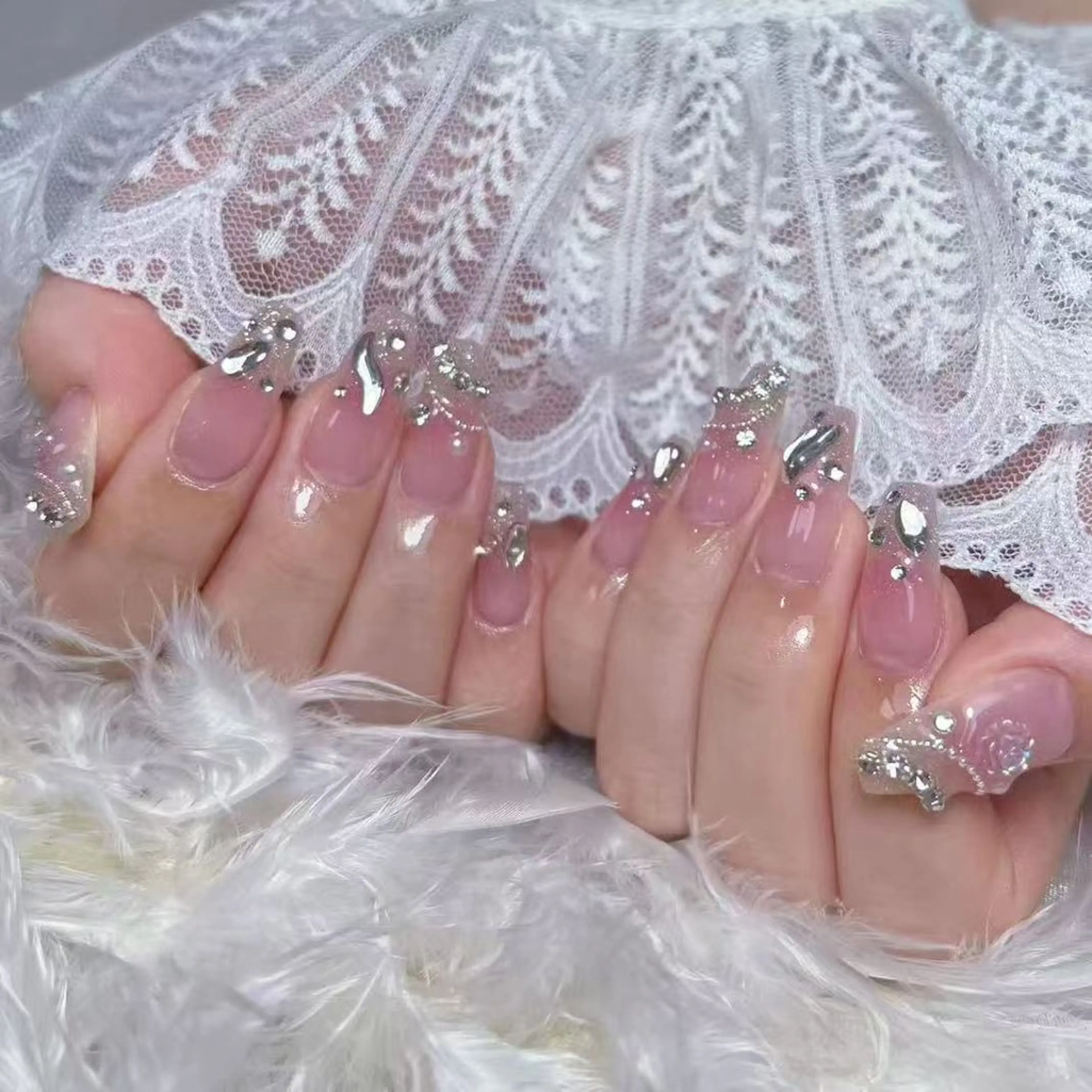ネイル ハンドネイル ハンドケア Ena 🧸のネイルデザイン