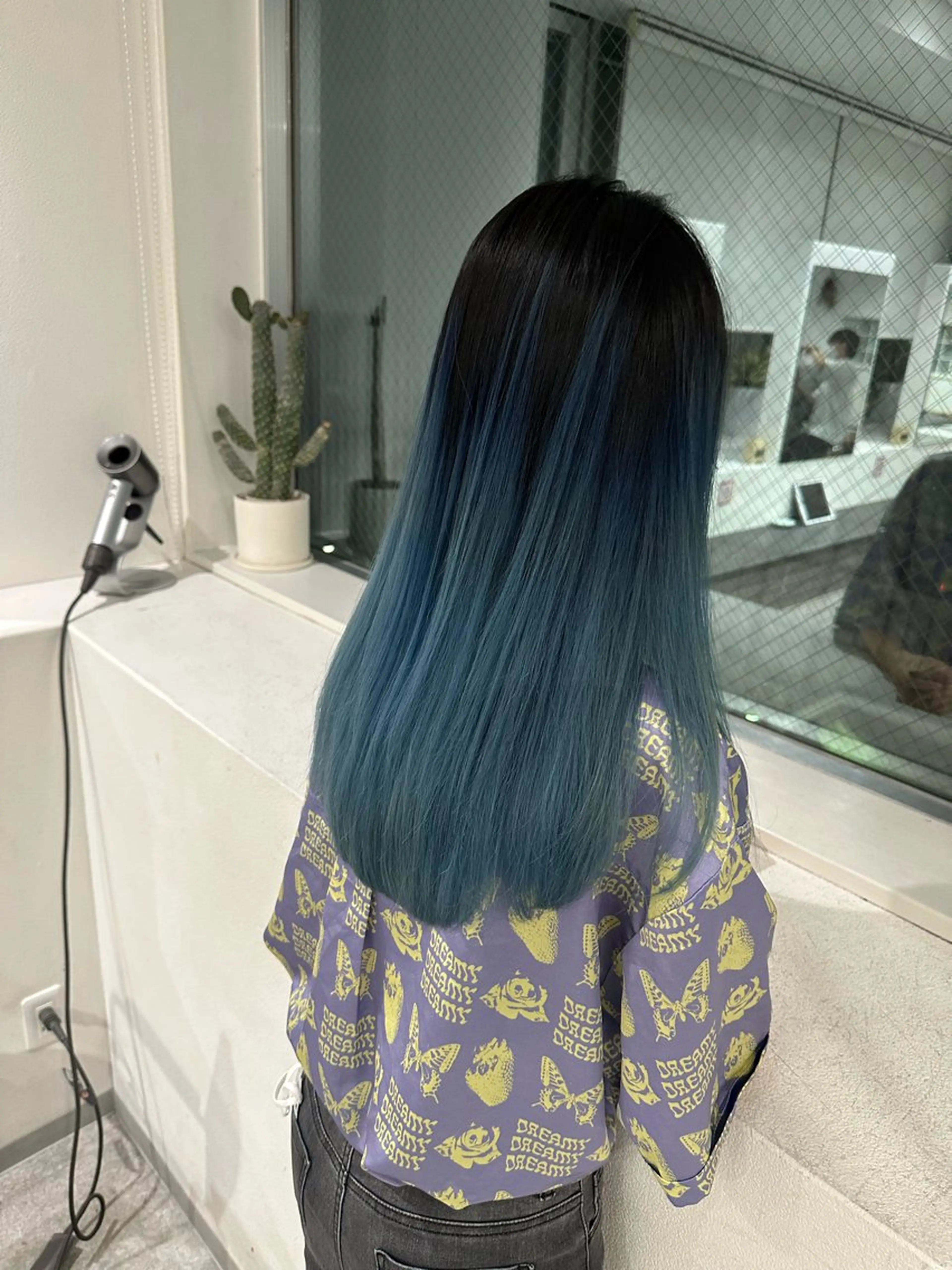 ミディアム カラー ショートボブ アディクシーカラー バレイヤージュ ブリーチ ケアブリーチ カット ヘアカラー トリートメント JIL BLAN 京都のヘアスタイル