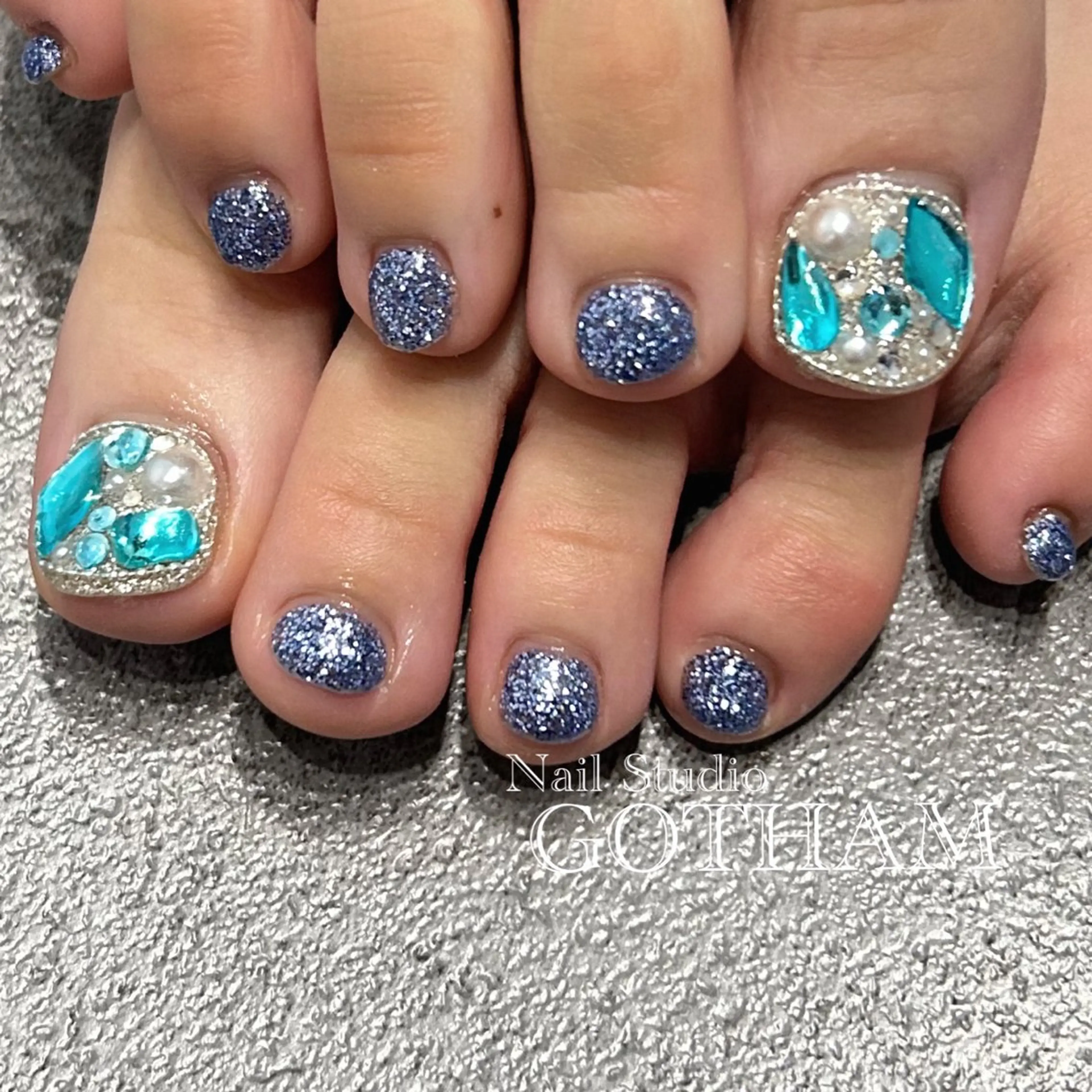ネイル フットネイル Nail Studio GOTHAM所属・高円寺駅からすぐ🌈 ネイルGOTHAMのネイルデザイン