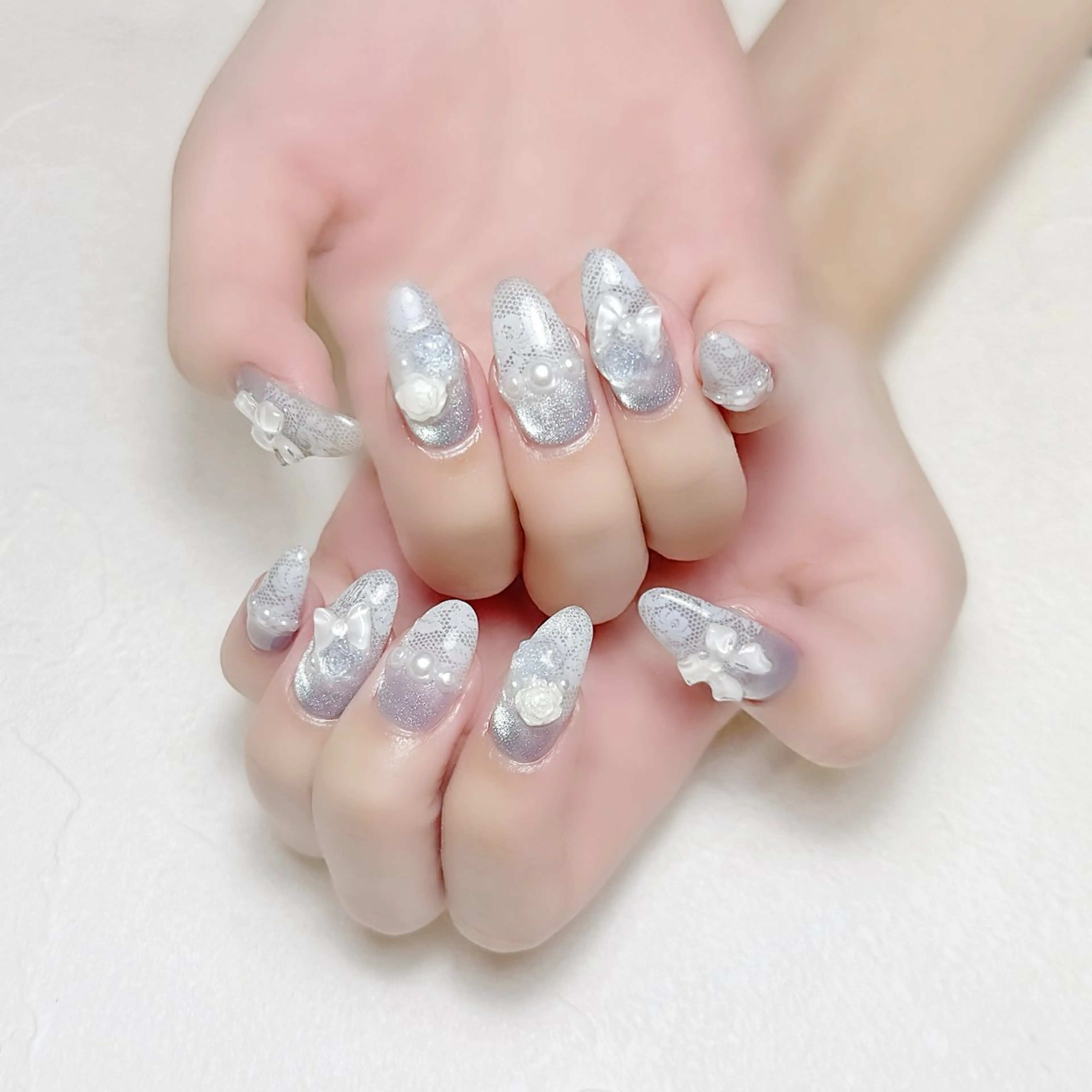 ネイル ガーリー レース マグネットネイル リボン rouse nail RISATOのネイルデザイン