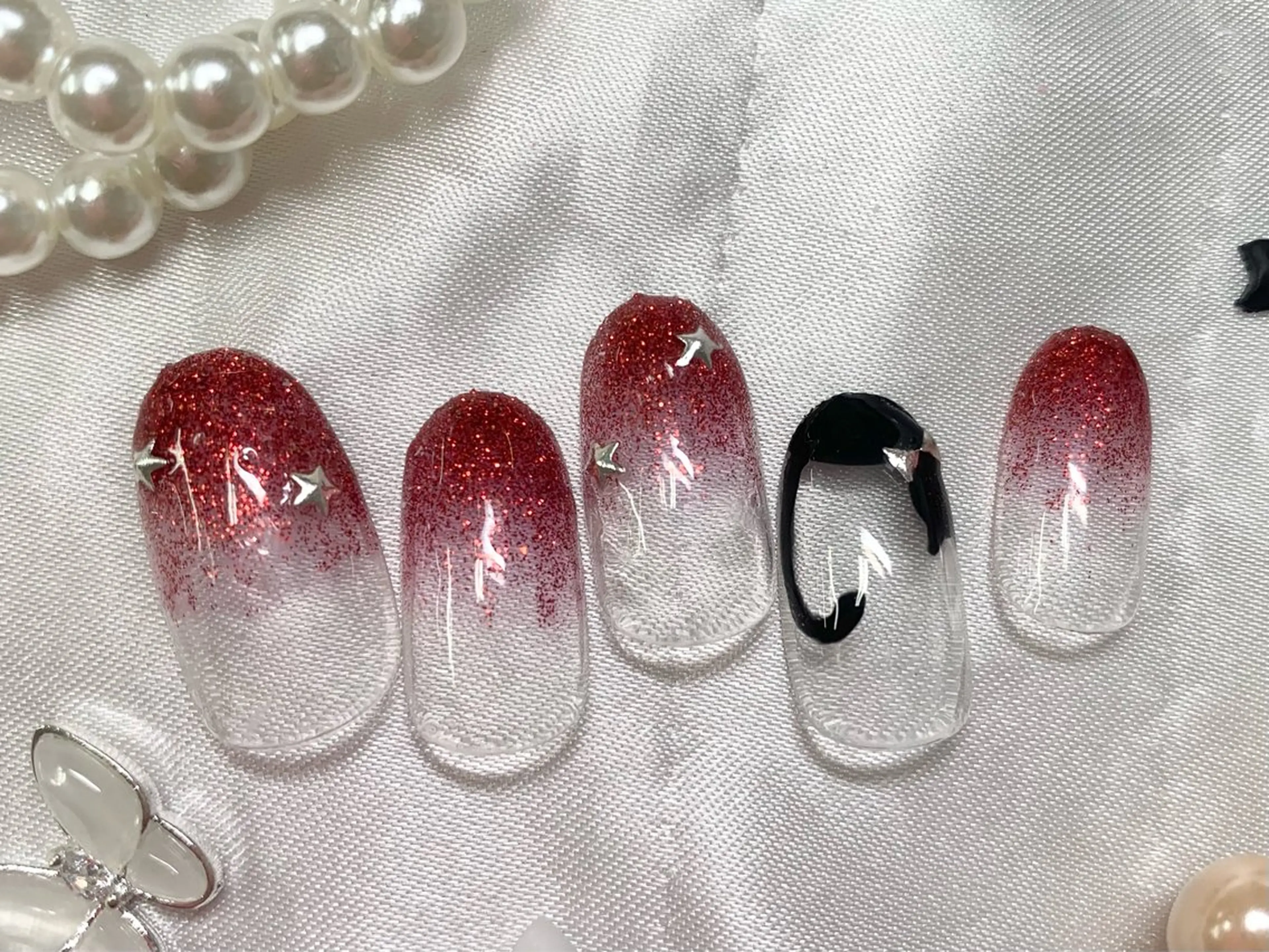 ネイル ハンドネイル ネイルPetit Ribbonのネイルデザイン