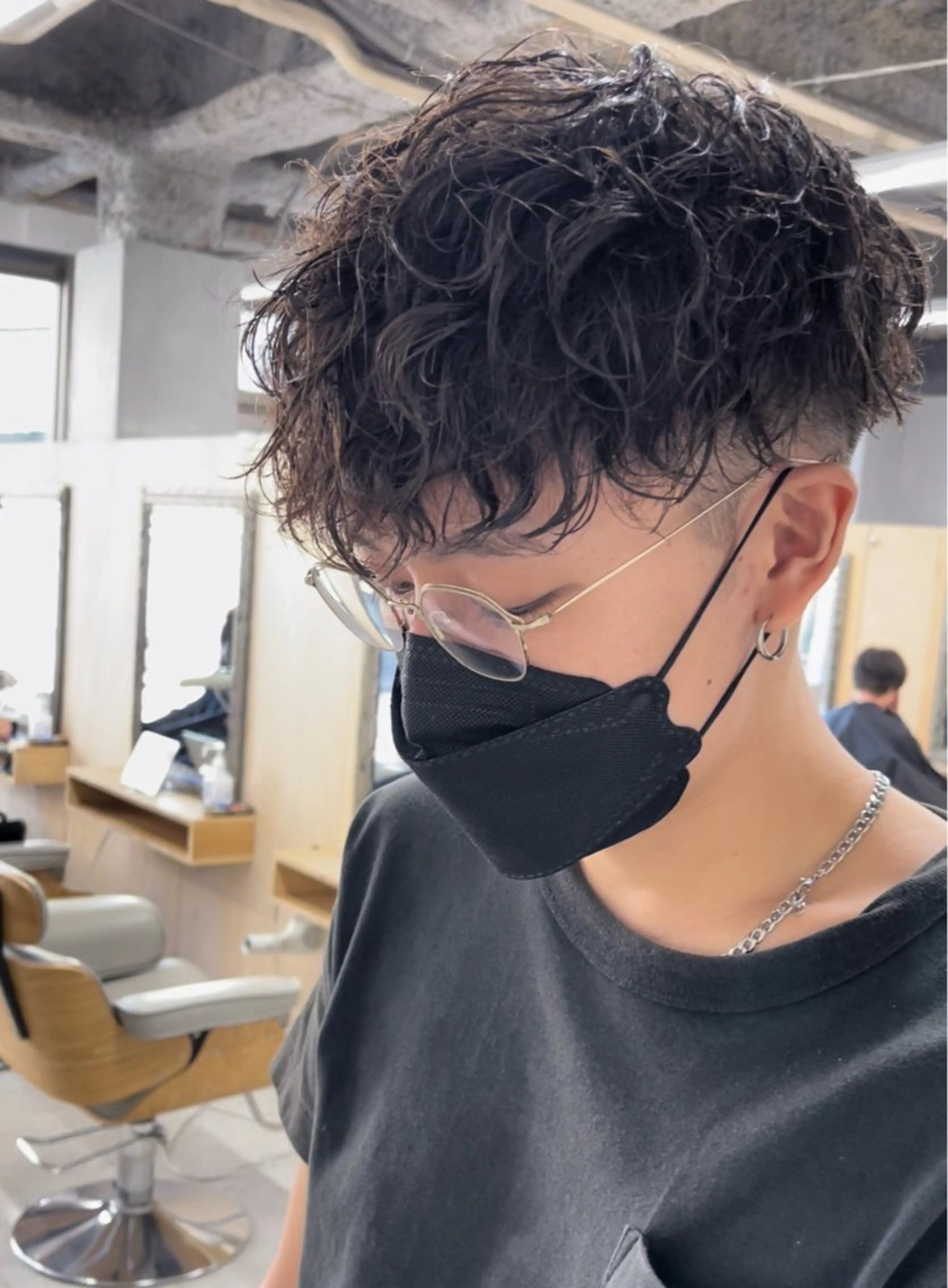 メンズカット+ケアパーマ+トリートメントの写真
