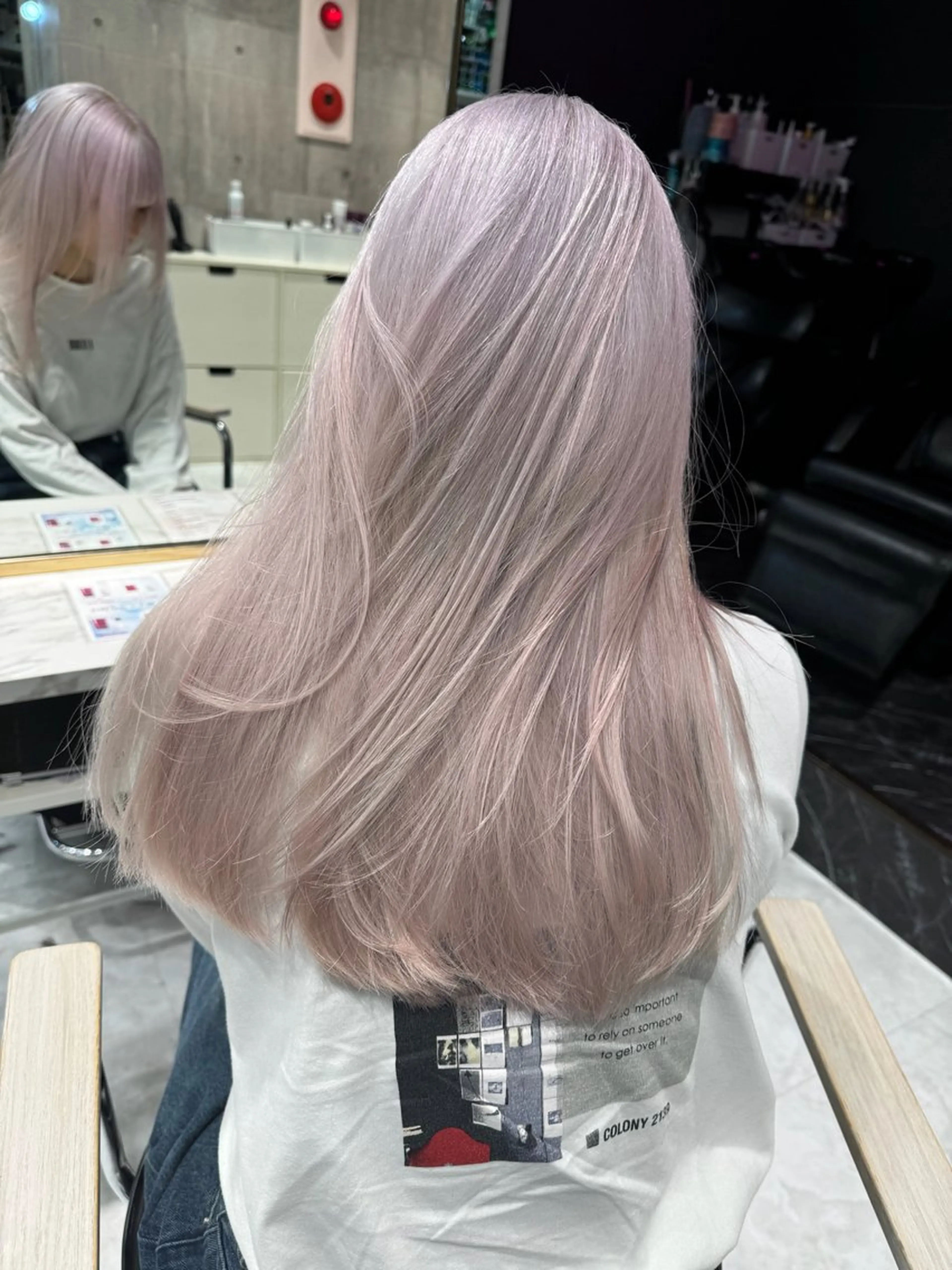 ロング カラー カット ヘアカラー トリートメント ヘアセット ハイトーンレイヤー 🦋🌷Shuriのヘアスタイル