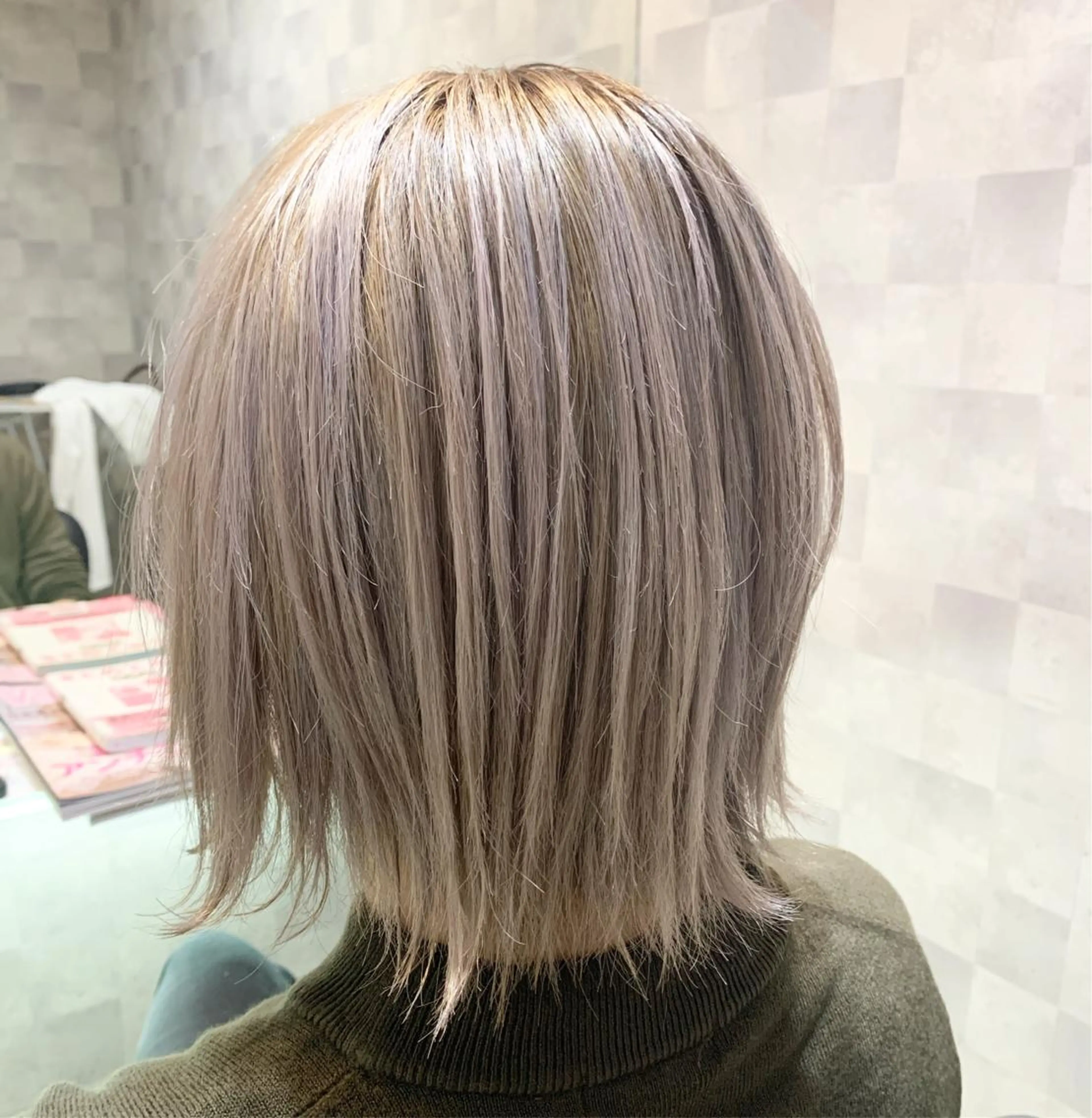 カラー ハイトーンカラー 渡辺 健太のヘアスタイル