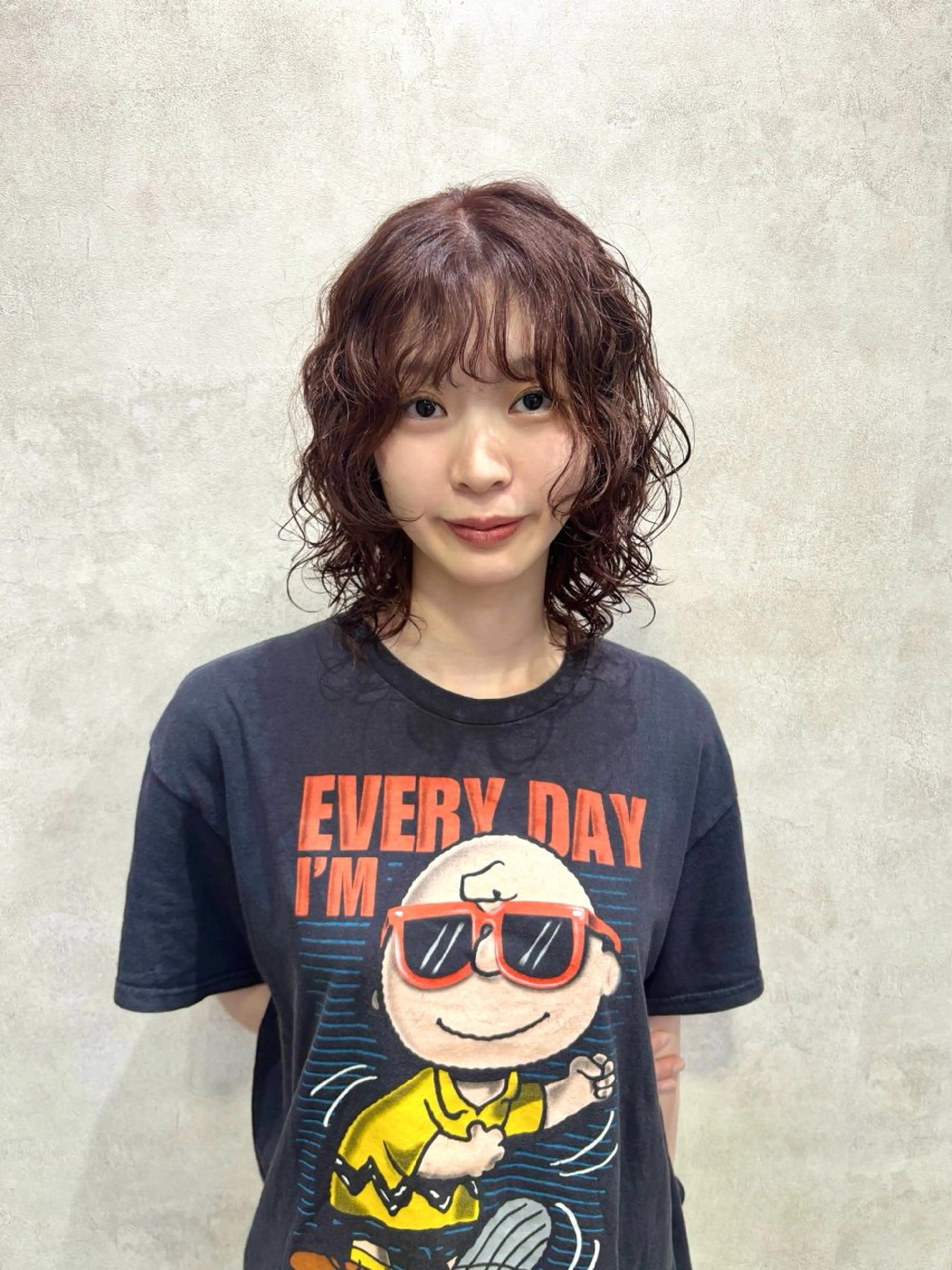 ミディアム カラー パーマ ミディアムパーマ ブラウンカラー ピンクカラー ピンクブラウン レイヤーカット カット パーマ トリートメント 篠田 あずさのヘアスタイル