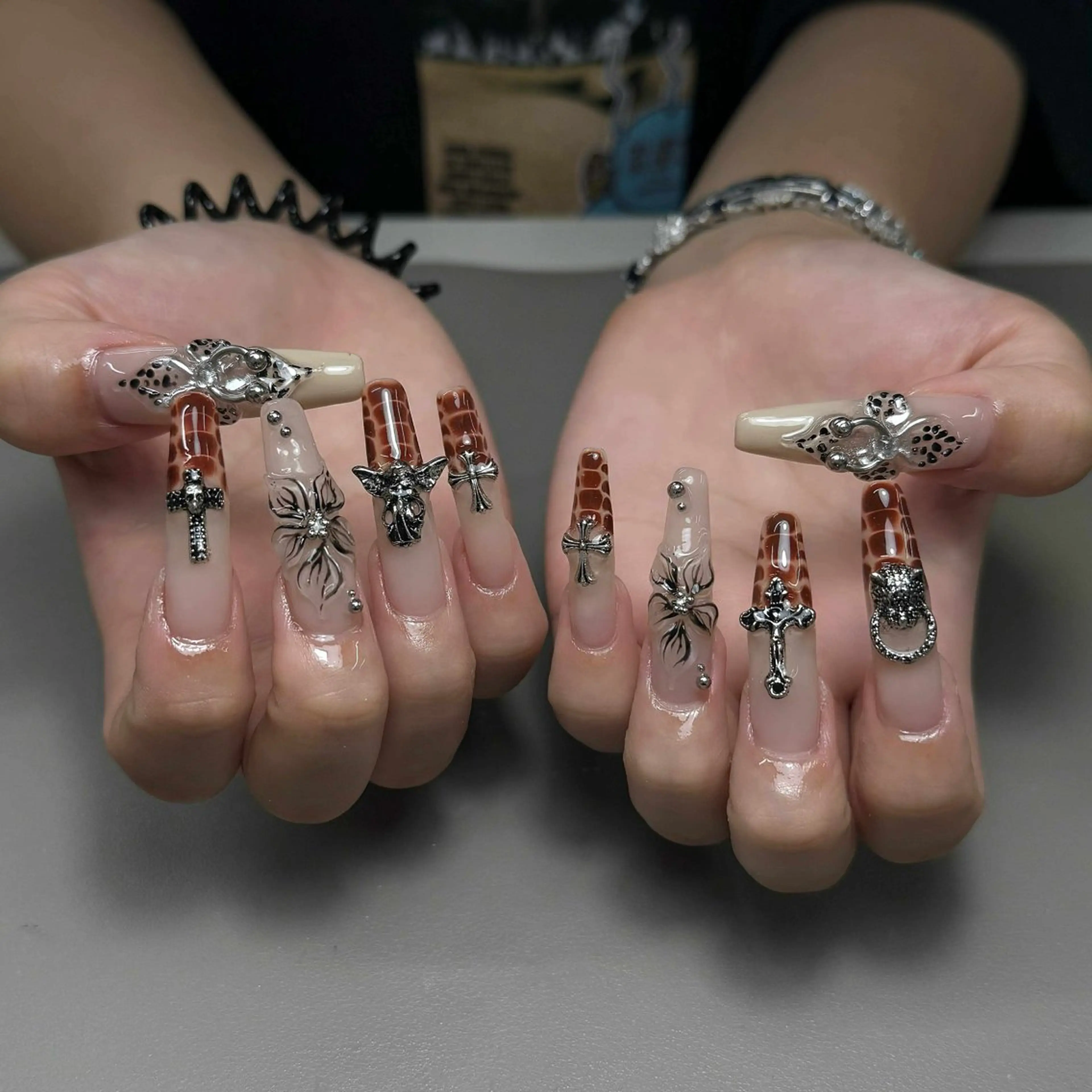 ネイル アートネイル ジェルネイル キラキラネイル 持ち込み シンプルネイル Nova Nail Salonのネイルデザイン