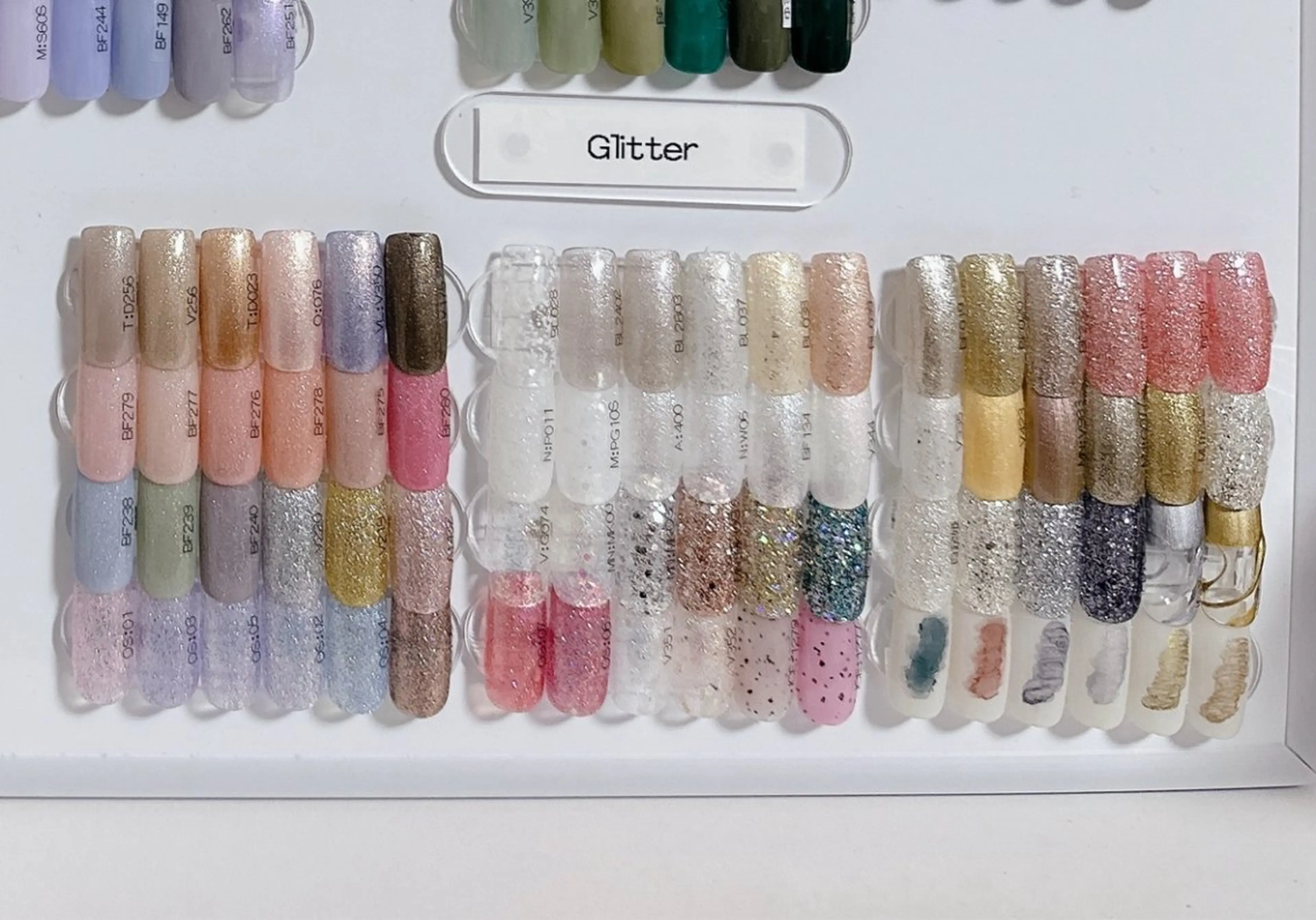 ネイル ラメ(グリッター) Lipi nailのネイルデザイン