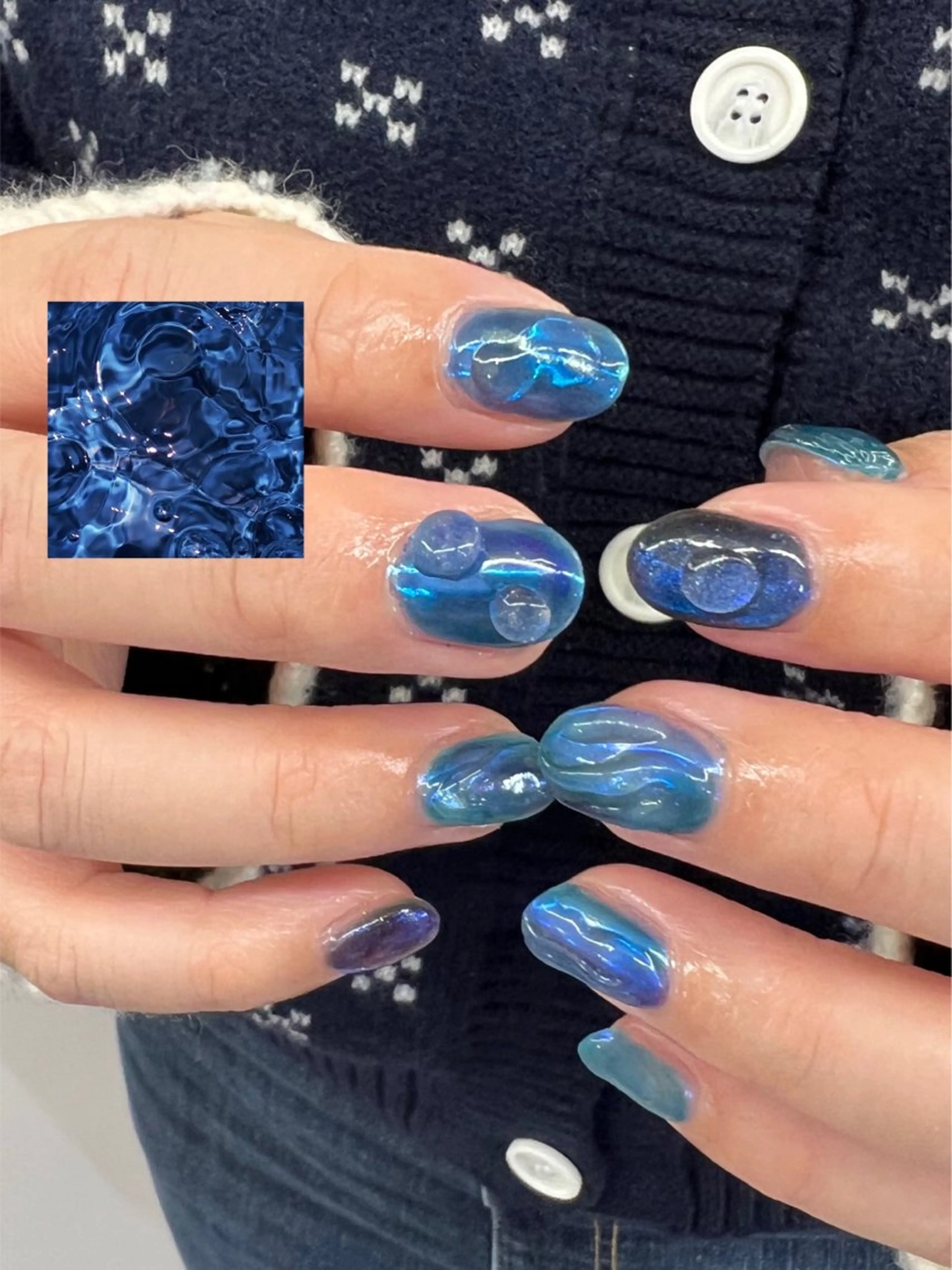 ネイル オーロラネイル ブルー フラッシュネイル ジェルネイル 韓国ネイル Bana_ Nailのネイルデザイン