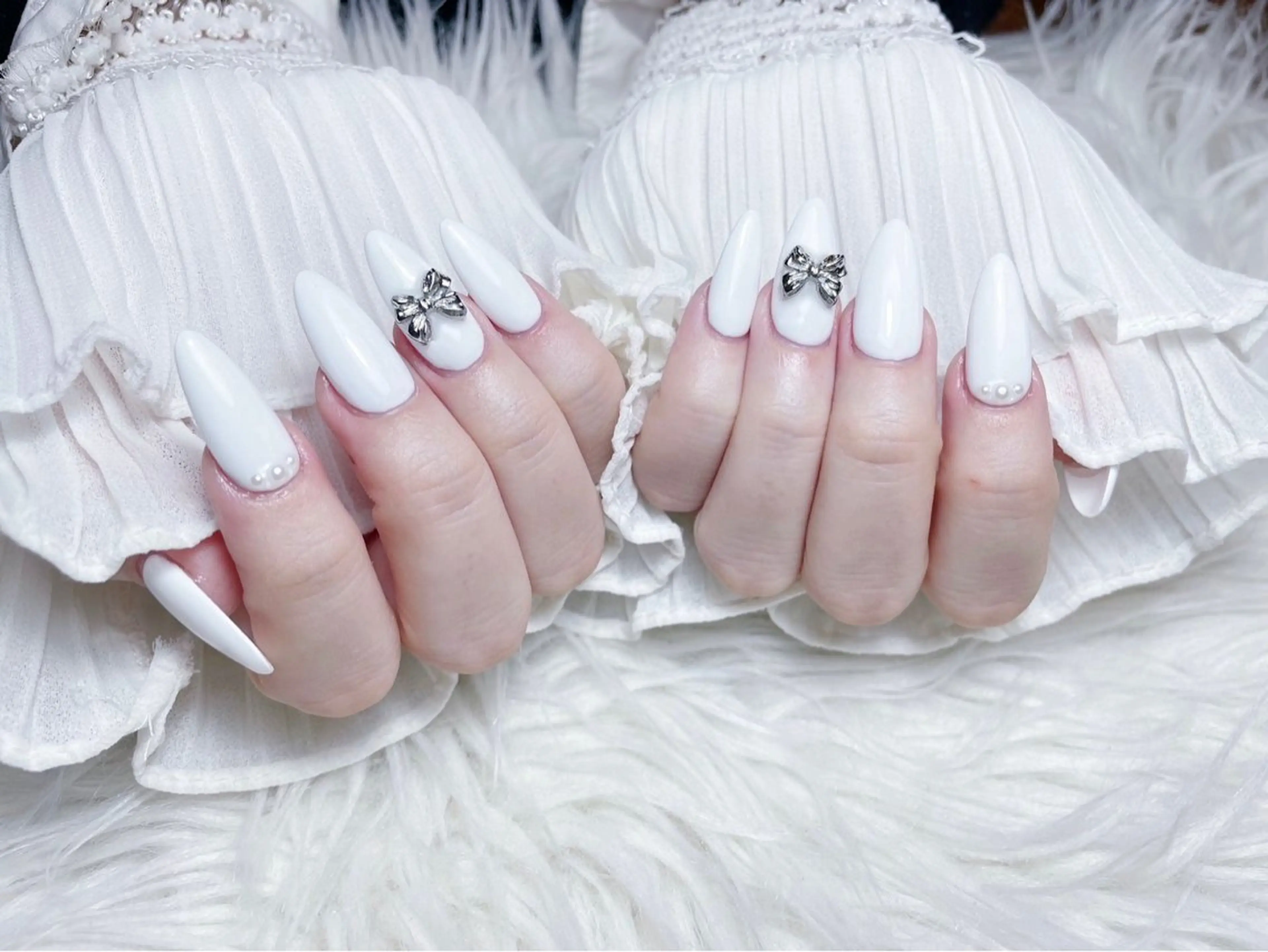 ネイル ハンドネイル ☁️Yun nail KiKi☁️のネイルデザイン