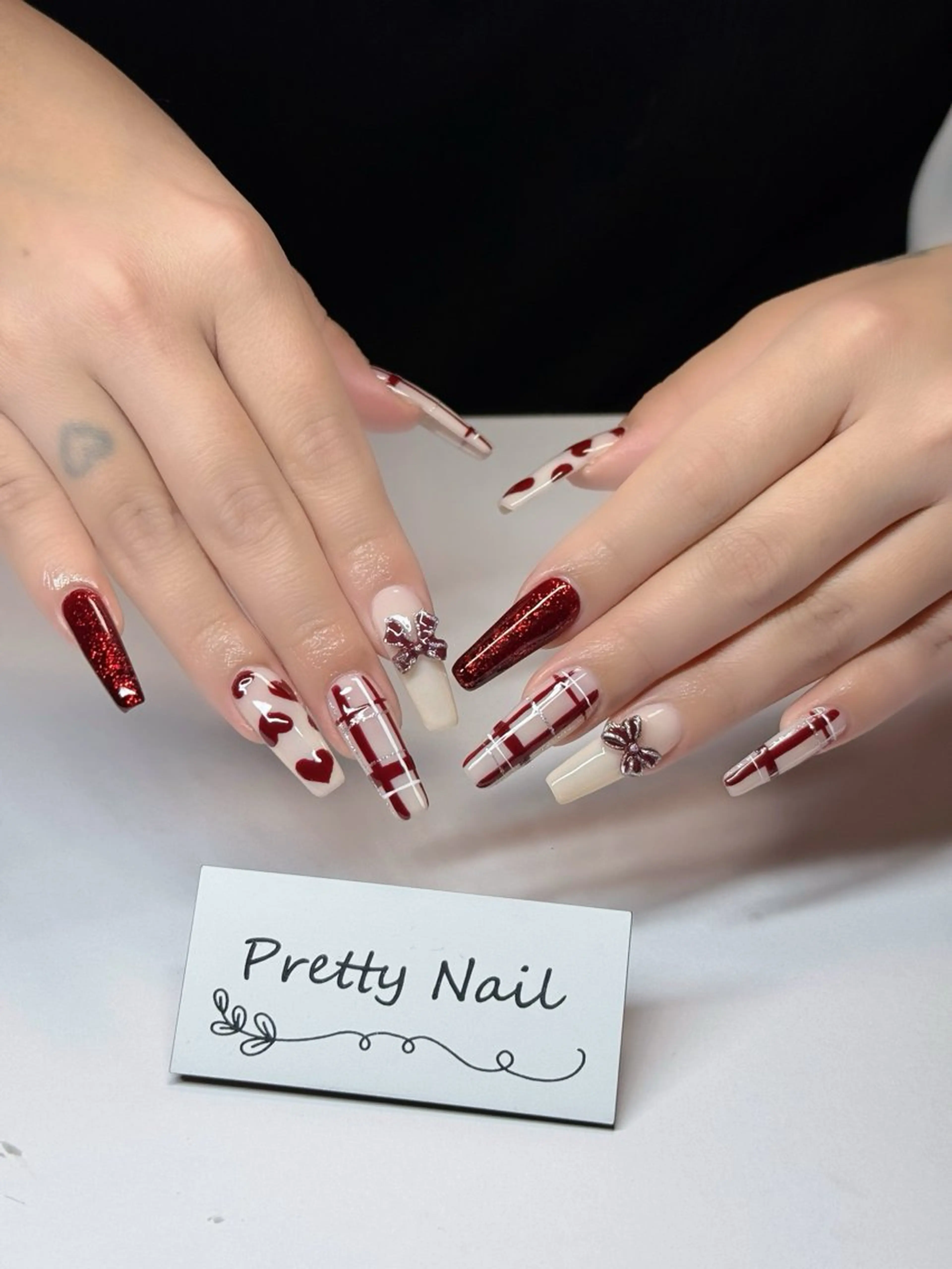 ネイル ハンドネイル プリティー ネイル  Pretty nail所属・Prettynail 本厚木自宅サロンのネイルデザイン