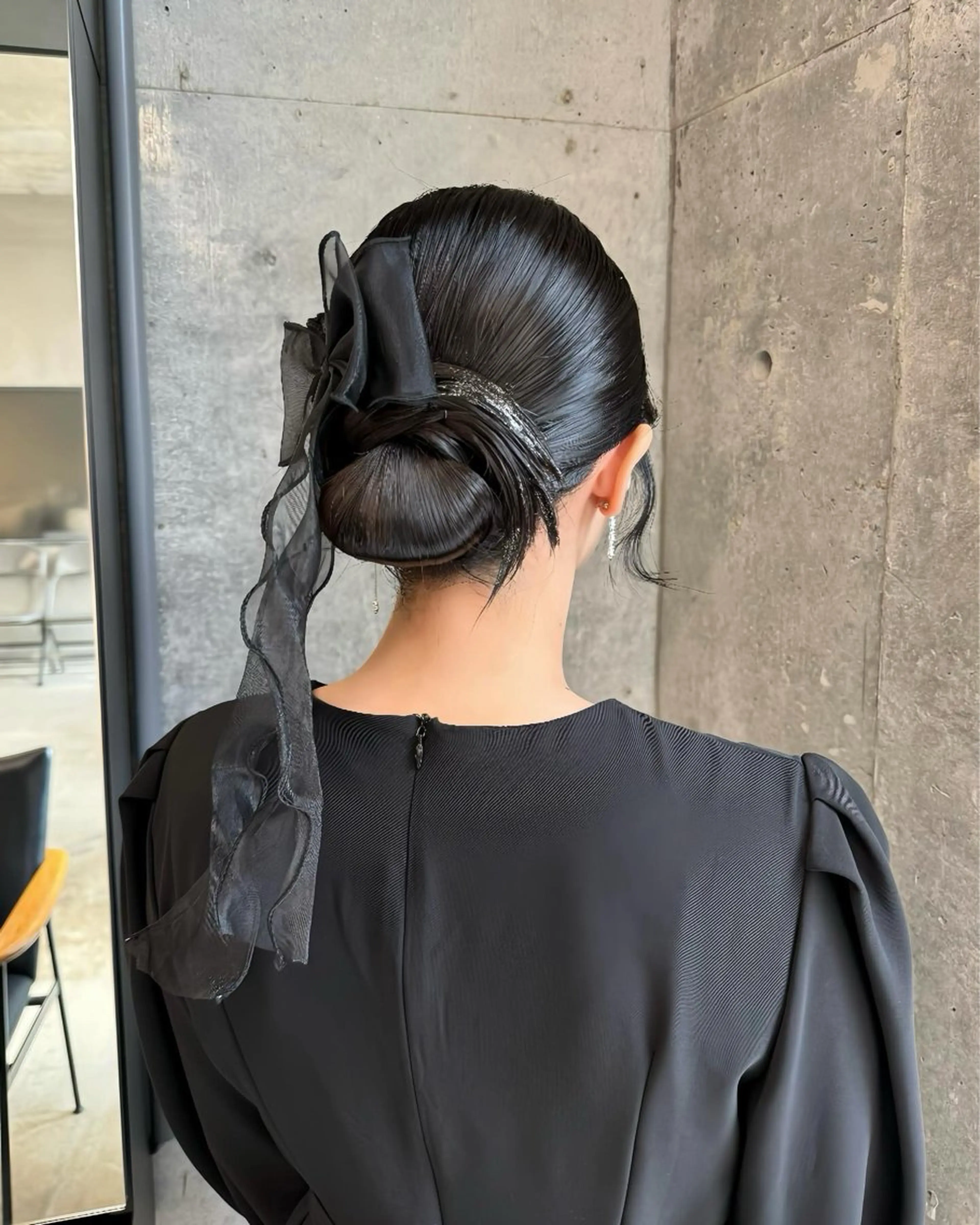 ミディアム カラー ヘアアレンジ ヘアセット お呼ばれヘアアレンジ mina🌷のヘアスタイル