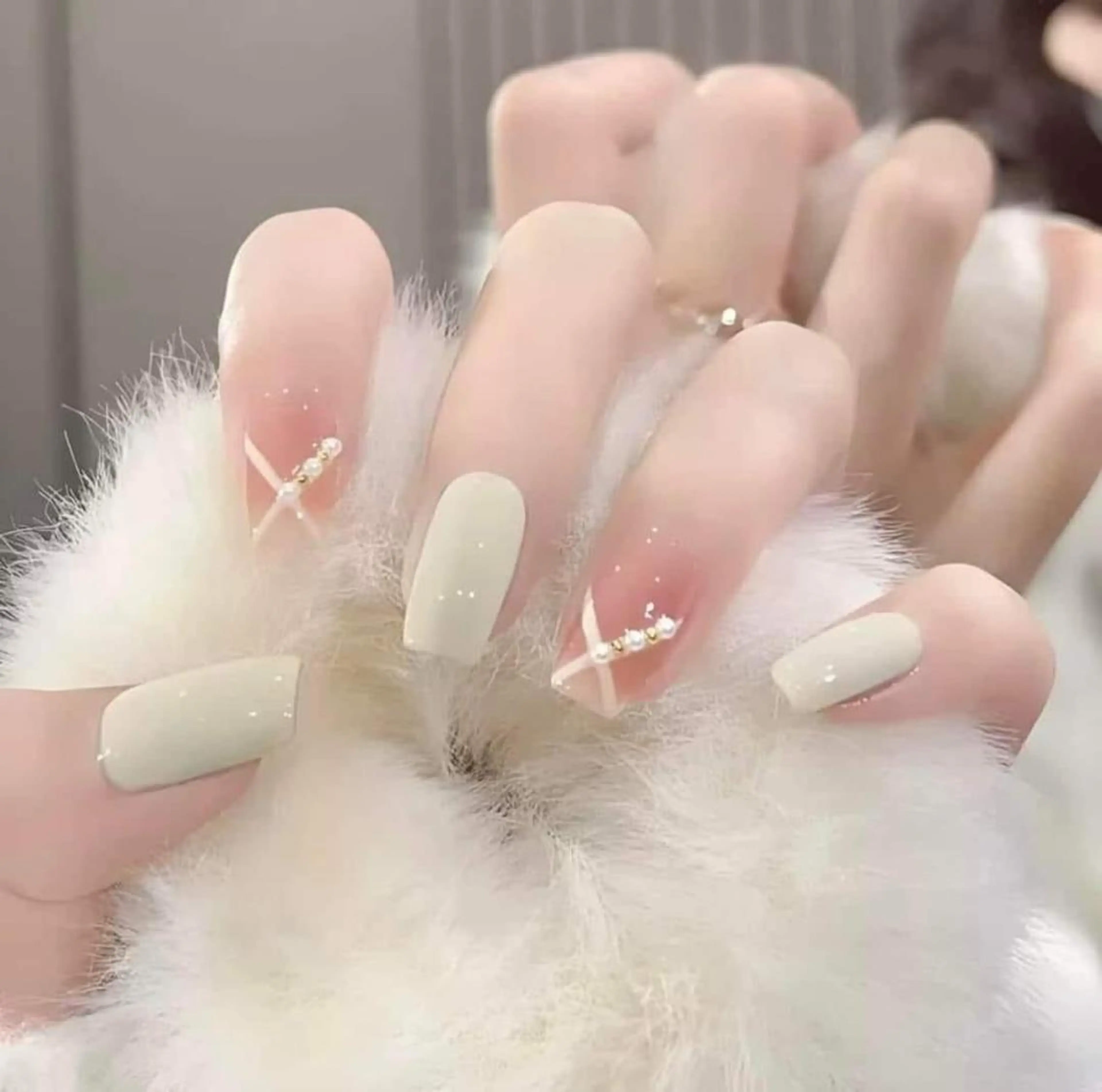 ネイル ハンドネイル ハンドケア Hi Beauty 渋谷(ネイル、ハイパーナイフ6、脂肪れいきゃく、マッサージ＆エステサロン)所属・Hi beauty 渋谷のネイルデザイン